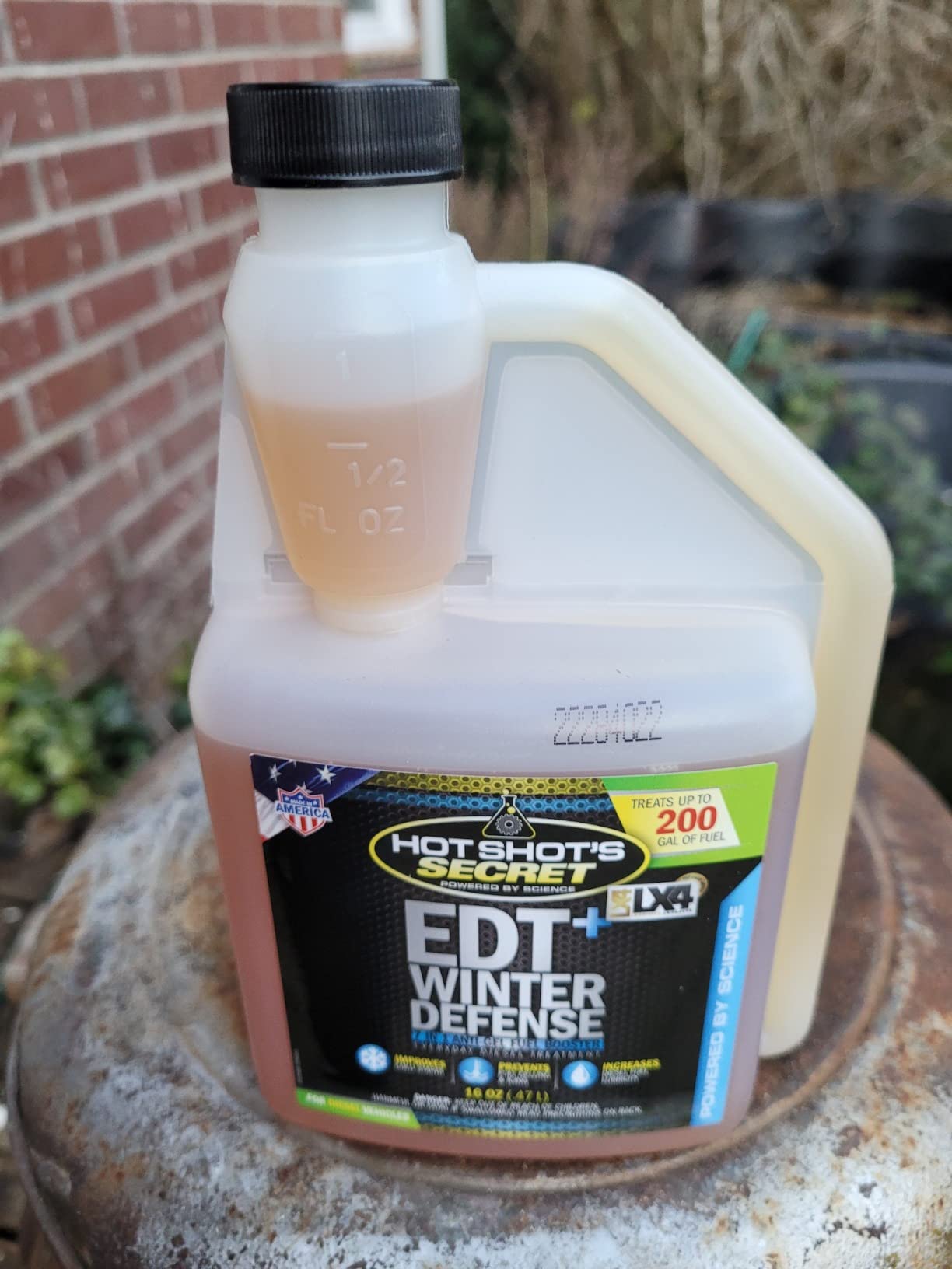 Hot Shot's Secret EDT+ Winter Defense 16 oz Squeeze - Treats 200 Gallons - 7-in-1 Anti-Gel Diesel Fuel Additive, Prevents Gelling, Protects Fuel System, Improves Cold Starts, Boosts Cetane customer photo 2