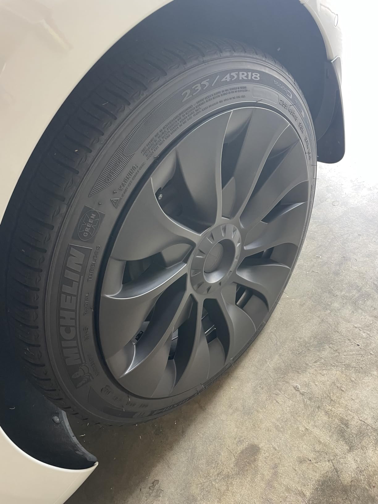 KAVANIC 4PCS Wheel Covers Fits for Tesla Model 3 Hubcap 18 Inch Matte Black Support Logo Long Range Symmetry Design Uberturbine Style for 2017-2023 Model 3 Aero Wheel Cover Replacement (RWD/AWD) customer photo 1