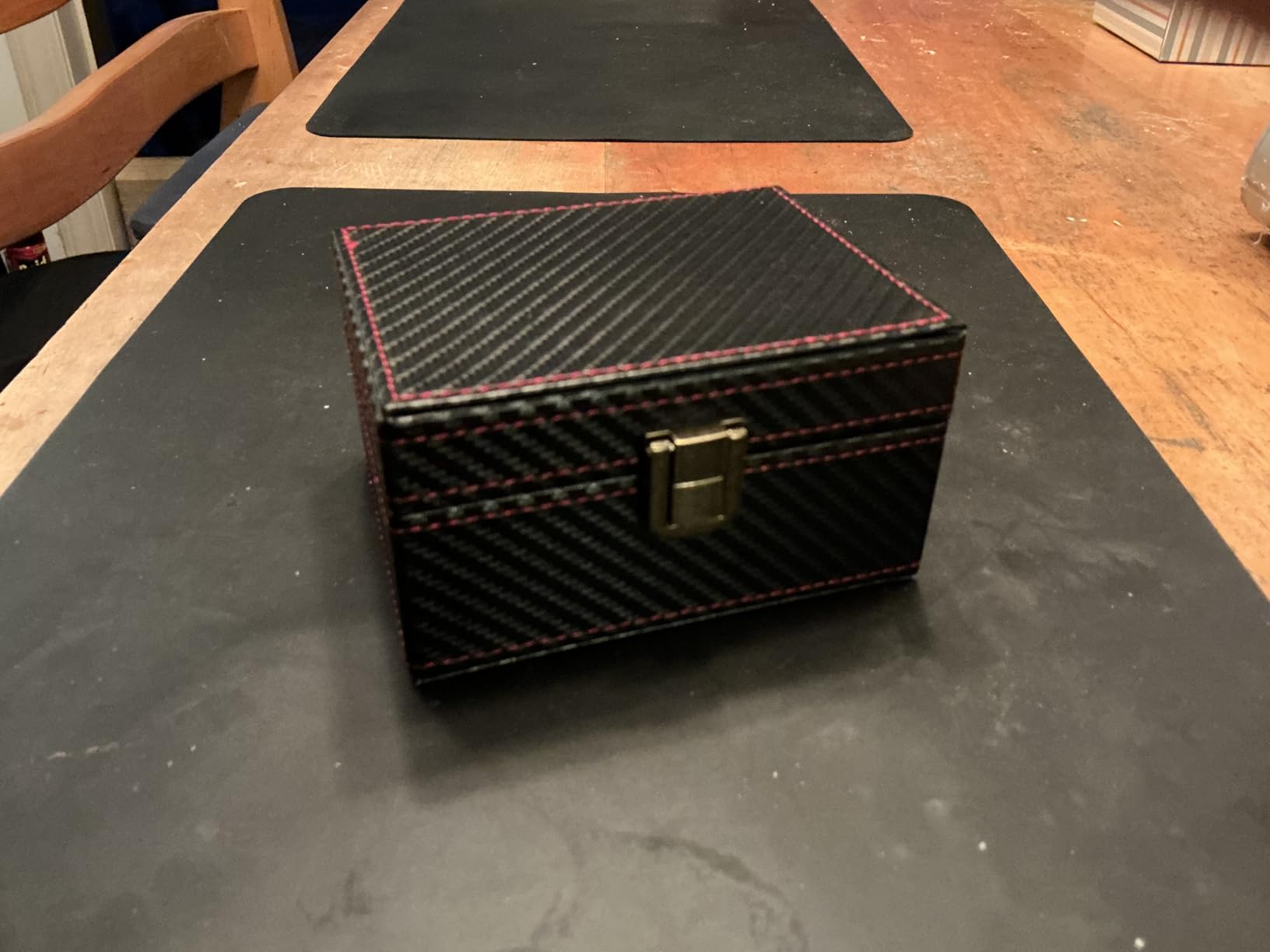 Diyife Faraday Box, RFID Box for Car Keys, Faraday Key Fob Protector Cage, Anti-Theft Key Fob Car Key Signal Blocking Shielding Box Gift For Men, 4.6