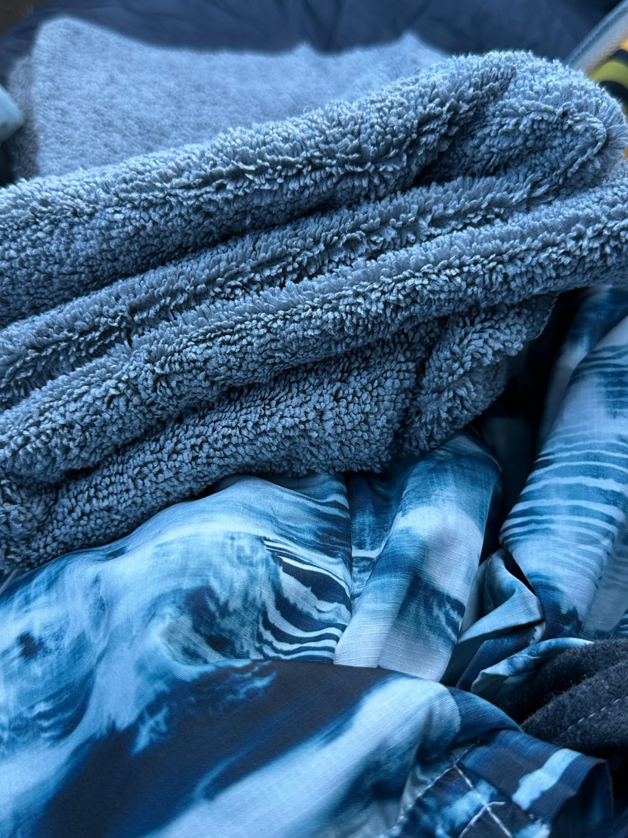 HOMEXCEL Professional Large Microfiber Car Drying Towels 2 Pack, Lint Free, Scratch Free, Highly Absorbent Drying Towel for Cars, SUVs, RVs, Trucks, and Boats,31