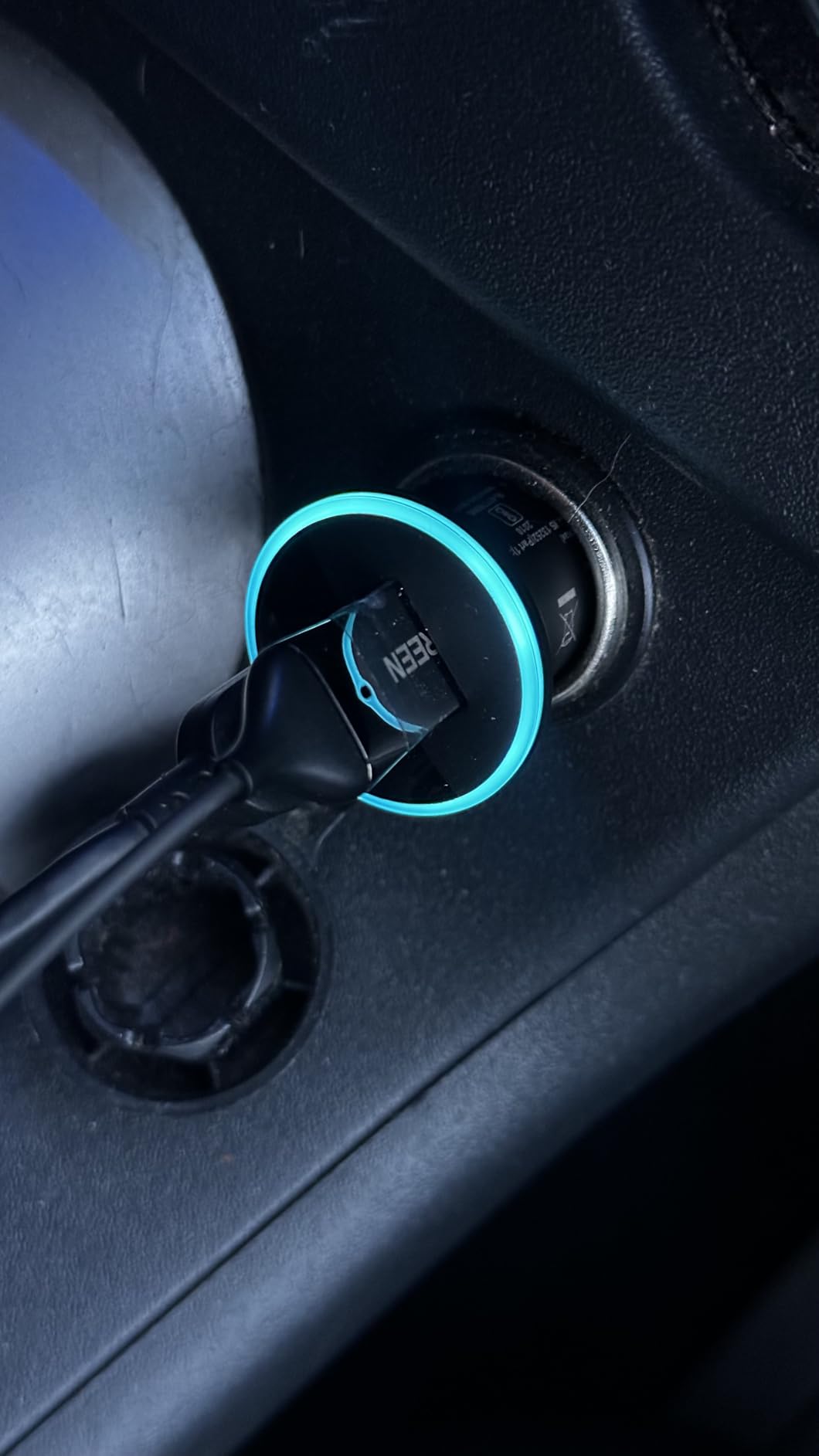 Anker 323 USB-C Car Charger Adapter, 52.5W Cigarette Lighter Charger with 30W PowerIQ 3.0 Fast Charging for iPhone 17/16/15/14/13/12 Series, Galaxy S25/24, Pixel customer photo 1