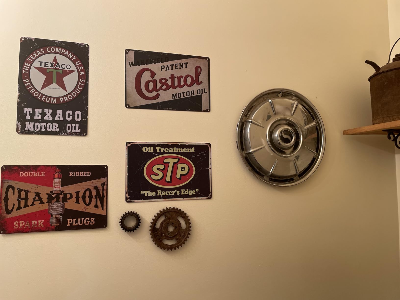 EastLink Vintage Garage Signs Room Decor 5PCS, PVC Made Garage Decor Signs for Men, Duplex Printed Retro Wall Decor, Fade & Bend Resistant Old Car Shop Posters Oil and Gas Station Signs customer photo 1