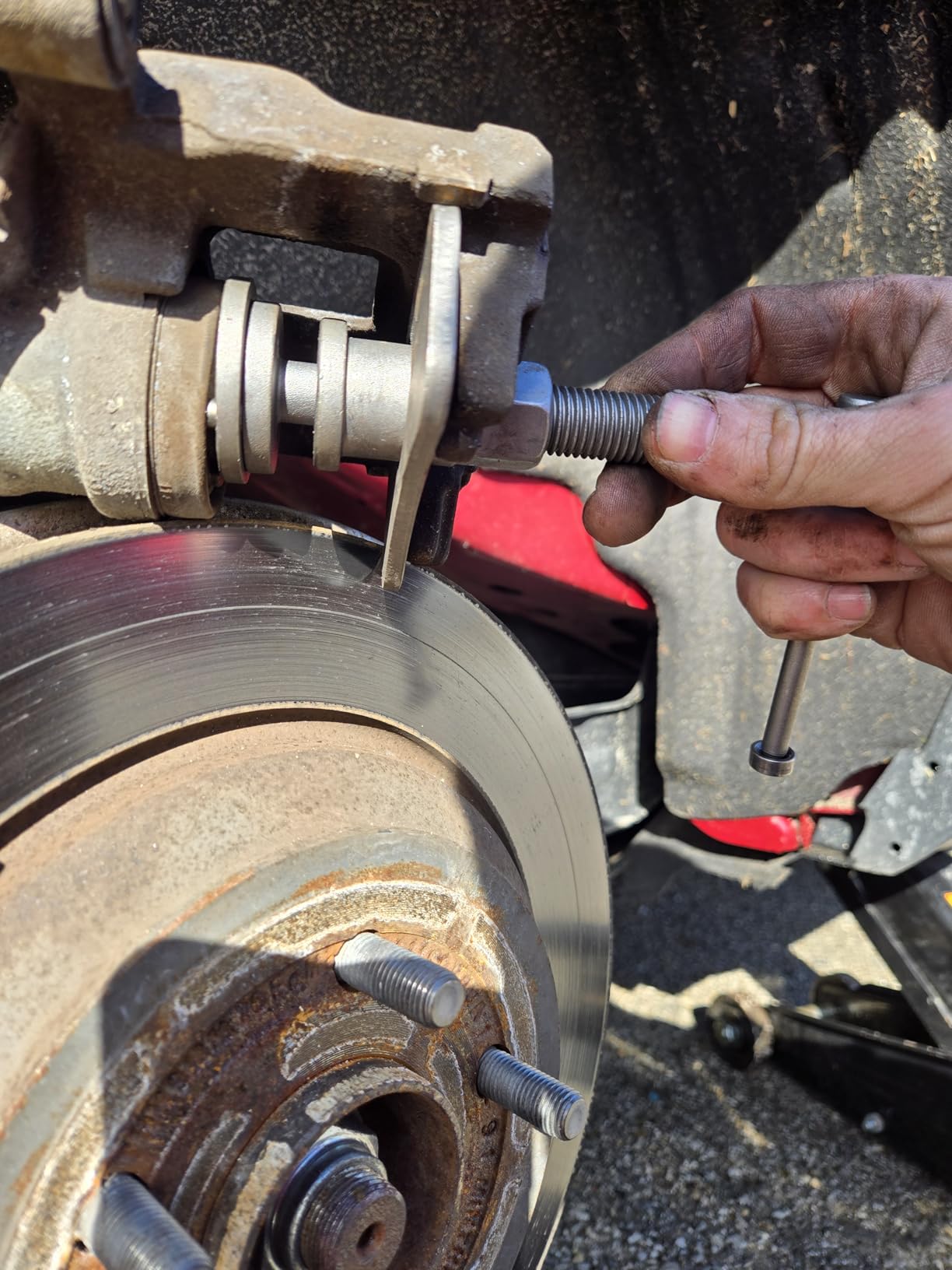 Big RED Torin 22 PCS Brake Caliper Press Tool Kit, Disc Brake Piston Caliper Compressor Tool Set for Brake Pad Replacement Reset, Red, ATRHS-E3318BR customer photo 1