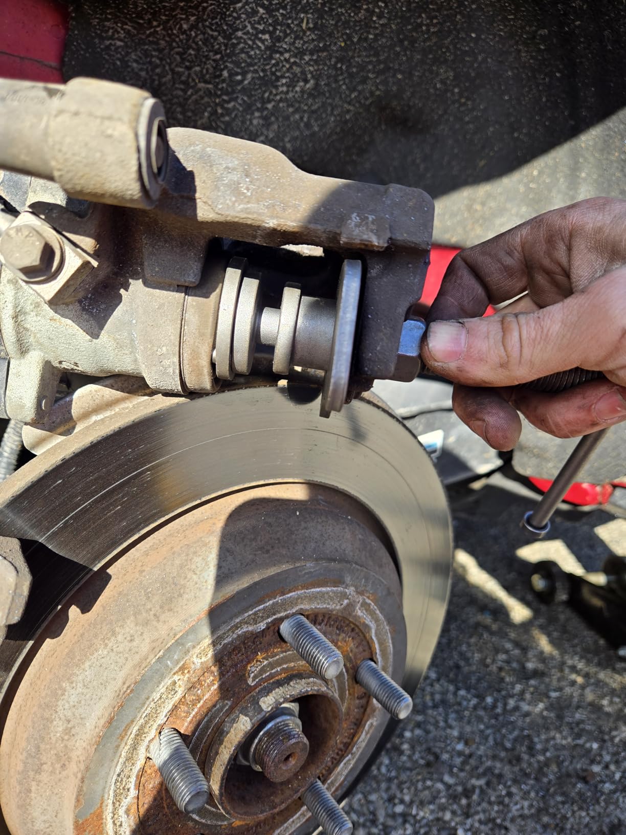 Big RED Torin 22 PCS Brake Caliper Press Tool Kit, Disc Brake Piston Caliper Compressor Tool Set for Brake Pad Replacement Reset, Red, ATRHS-E3318BR customer photo 2