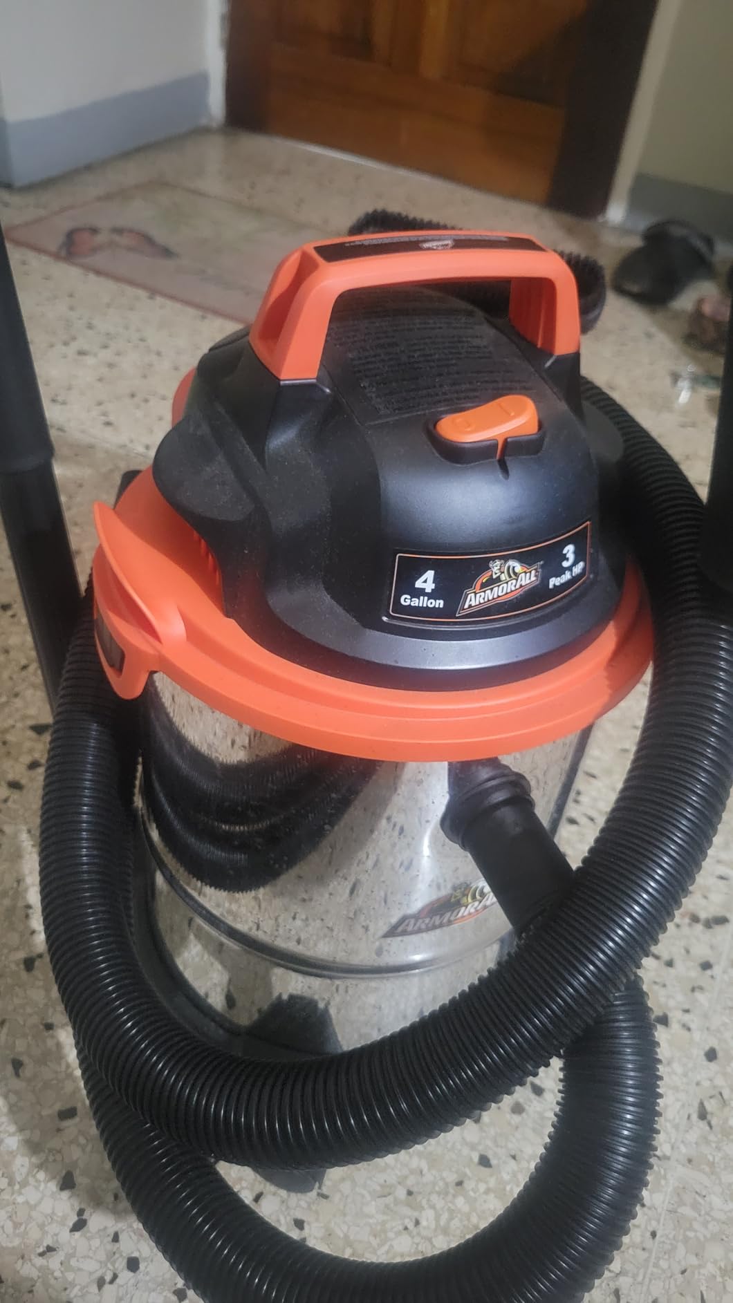 Armor All VO408S 0901 4 Gallon 3 Peak HP Stainless Steel Wet/Dry Vacuum, Orange customer photo 1