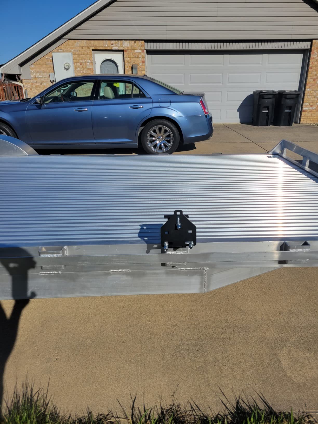 GADFISH Stake Pocket Spare Tire Carrier Mount, 3-Nuts Design Trailer Bracket Heavy Duty Holder, Fits 4 & 5 & 6 Lugs Trailer Wheels on 4,4.5,4.75,5,5.5and 6Bolt Patterns, Holds up to 150 Lbs customer photo 1