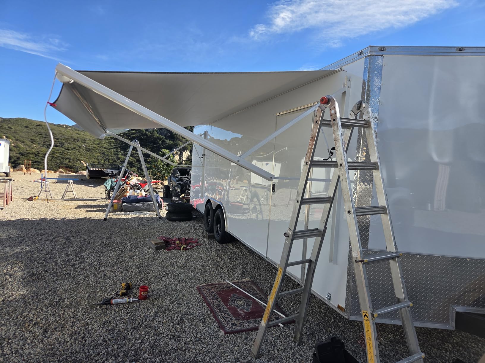 YESCAMP Motorized RV Awning Complete Kit Retractable Electric Camper Awning for RV, Trailers, 5th Wheel, Toy Haulers, Motohome RV Trailer (10Ft, Black Frame, Grey Fade) customer photo 1