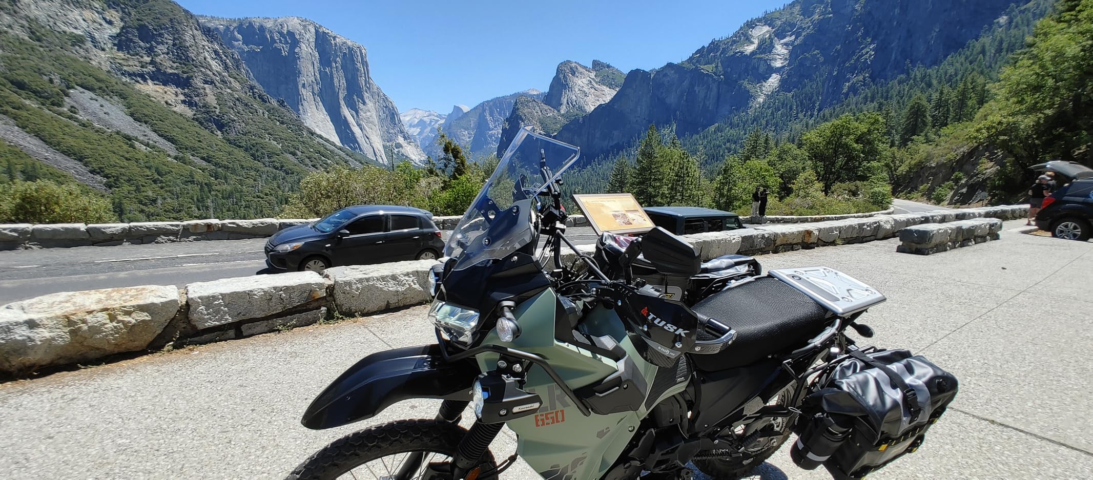 Nelson-Rigg Waterproof Hurricane Adventure Tank Bag, fits Most Honda Yamaha Kawasaki Adventure Bikes Black customer photo 1