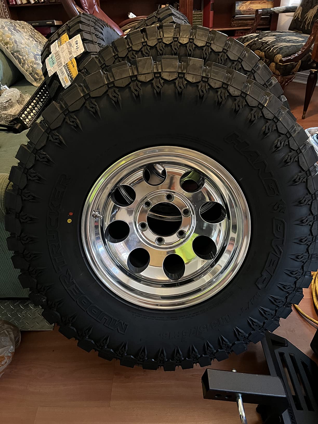 Mudder Trucker Hang Over M/T Mud Tire 315/75R16 127/124Q LRE BSW 31575R16 customer photo 2