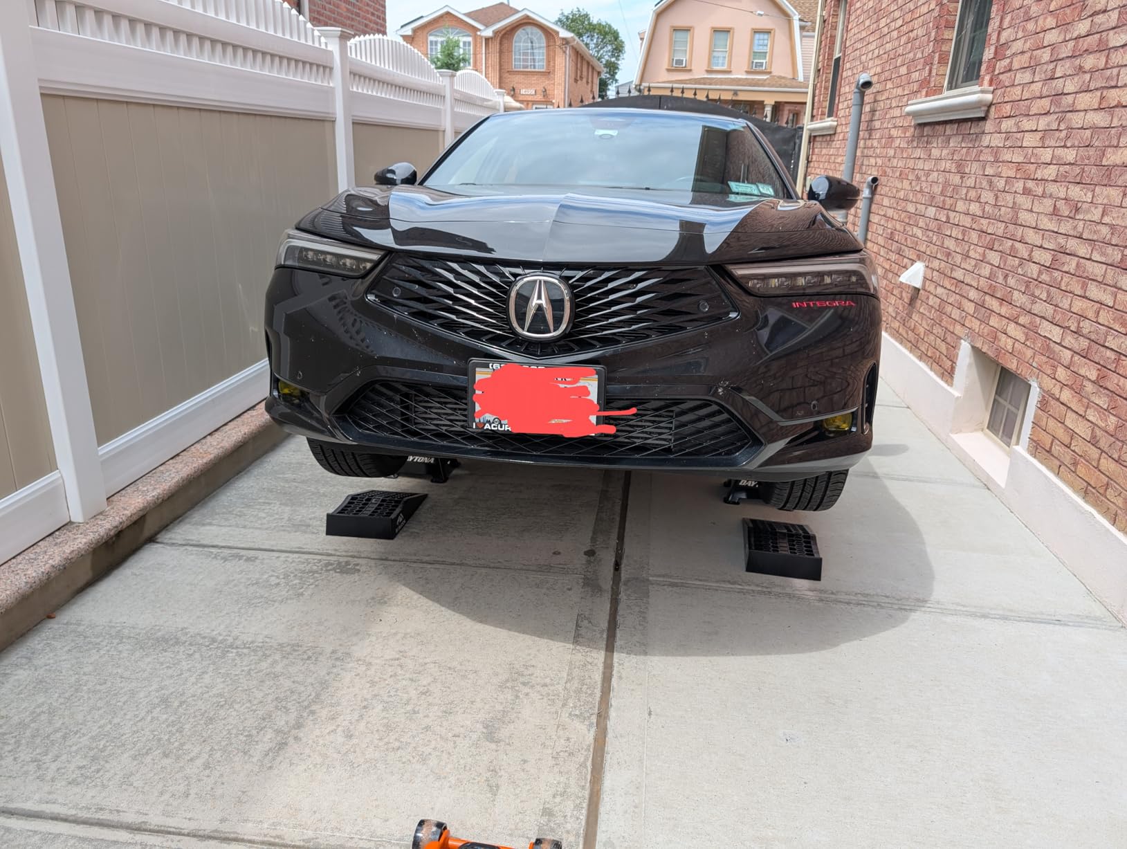 ROBLOCK Car Ramps for Lift and Vehicle Maintenance, Portable Low Profile Car Ramps for Garage, Heavy Duty Tire Ramps for Low Chassis Cars and Support Jack, 17.5''x10''x3.14'', 2 PCS customer photo 1