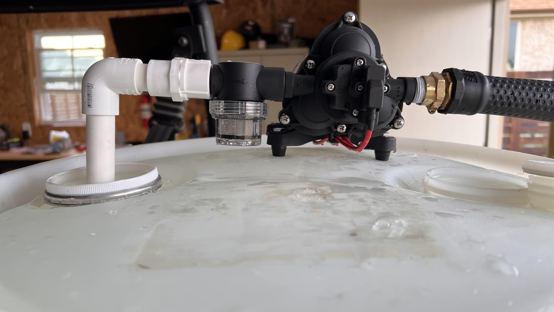 ECO-WORTHY RV Fresh Water Pump 12V DC 3.5GPM 45PSI with Pressure Switch, 12Volt Self Priming Water Pressure Diaphragm Pump On demand for RV Yacht Camper Sprayer Food Truck customer photo 1