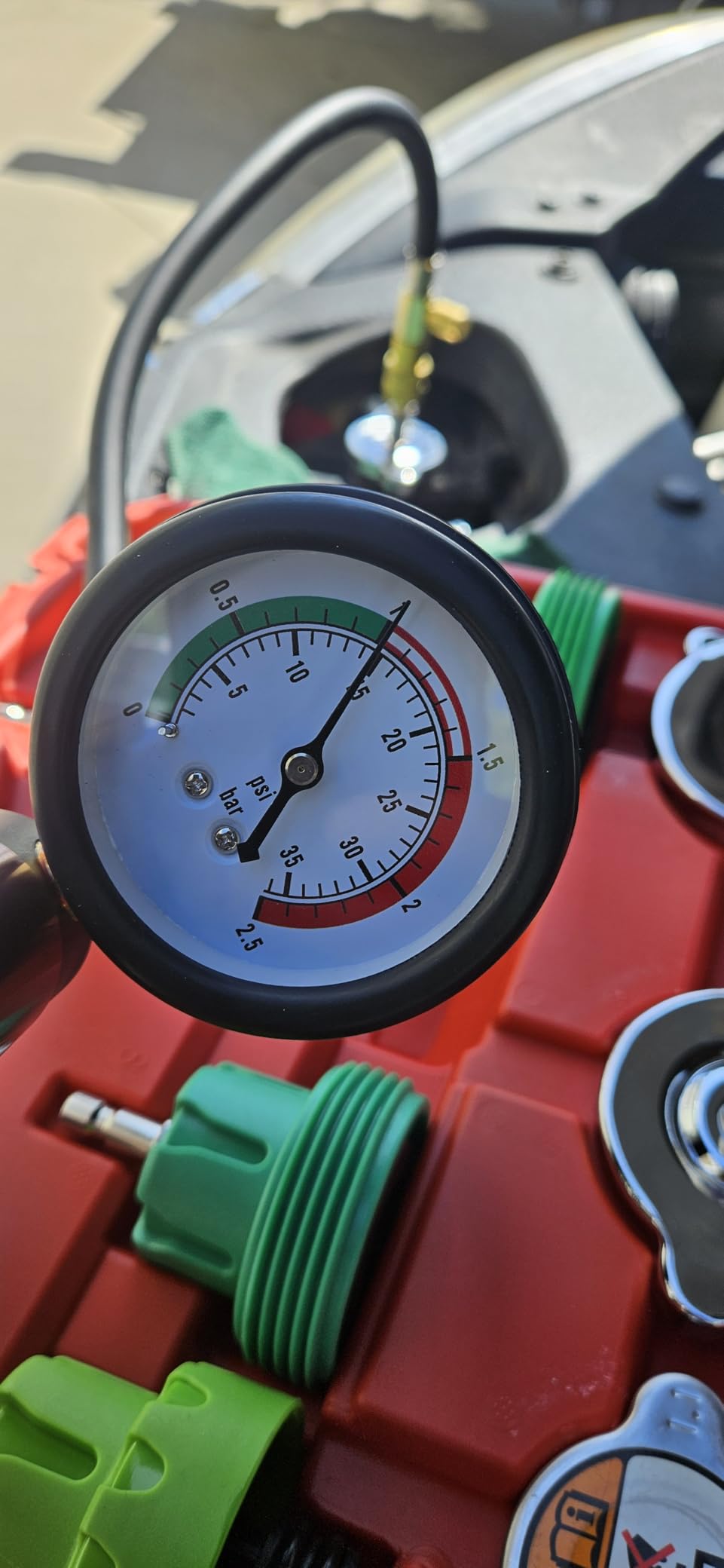 14PCS Pressure Leak Tester Tool Kit, Radiator Pump Pressure Tester for Automotive Cooling System, Water Tank Leakage Detection Tool Set customer photo 1