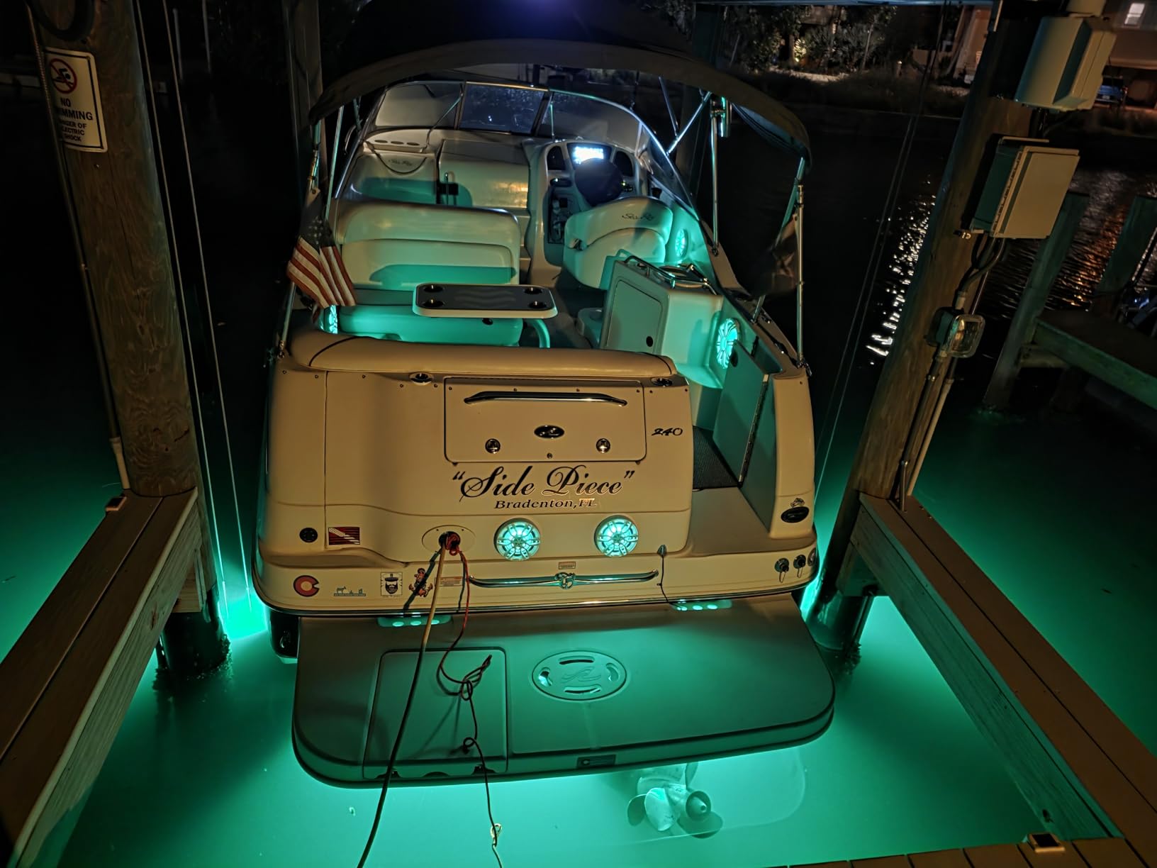 UCINNOVATE 2X 6.9inch Marine LED Boat Light, 3000LM 84LED Waterproof Transom Lights, Underwater Light for Yachts, Boats, Sailboat, Pontoon, Transom, Boat Deck Light Stern Lights (Blue, 12-36V, IP68) customer photo 2