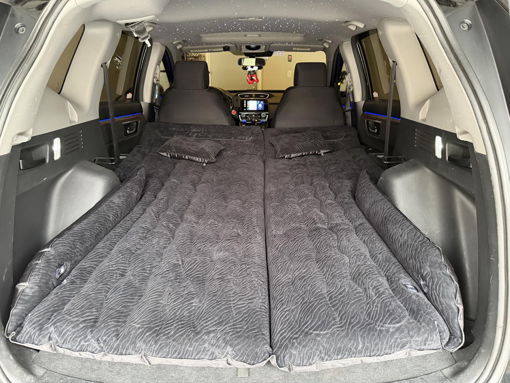 Umbrauto SUV Air Mattress for Trunk: Upgraded Car Camping Mattress with Flocked Surface and Extra Thick Bottom, Van Sleeping Bed for Back Seat with Pump, Nozzle, Repair Patch, Carry Bag customer photo 2