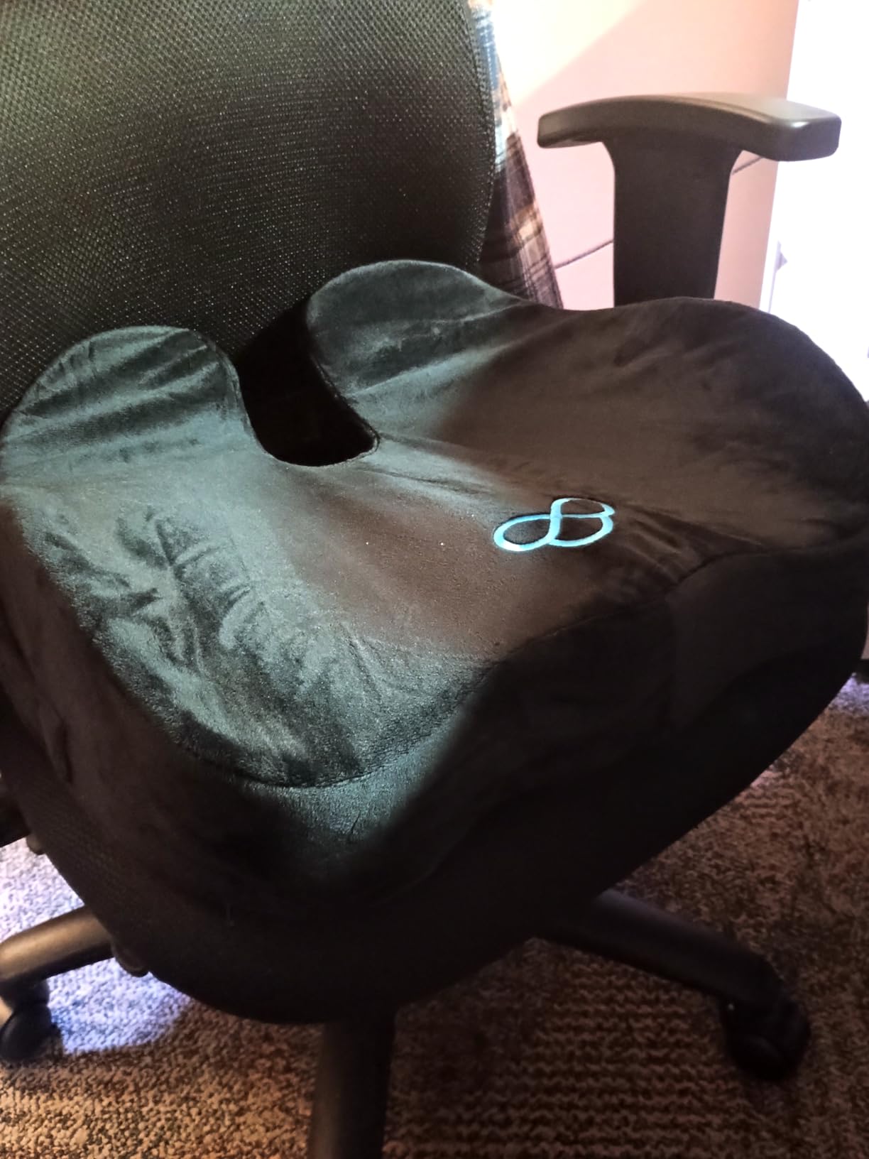 BlissTrends Seat Cushion,Thick Memory Foam Cushions for Office Chair, Car Seat, Airplane, Relieving Pressure Tailbone Sciatica Back Pain for Long Sitting Office Workers, Car Drivers 4.7in Thick customer photo 2