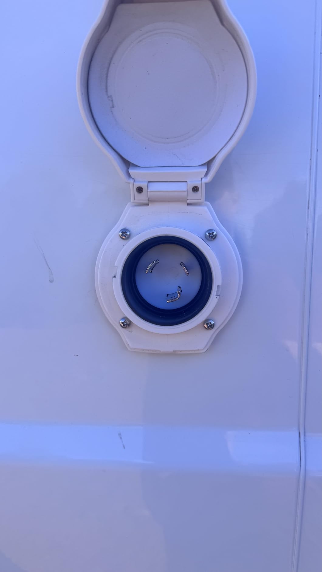 True Mods 30A Inlet Shore Power Supply 30 Amp Receptacle Plug for RV Camper Van Boat Trailer Marine [NEMA L5-30P Male 125V] [Twist-Lock] [Low-Profile] [LED Light Indicator] [Waterproof] [ETL] - WHITE customer photo 2