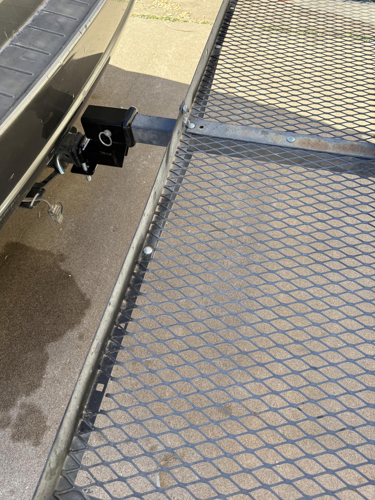 DEEAGLE Hitch Tightener Anti Rattle Stabilizer for 1.25