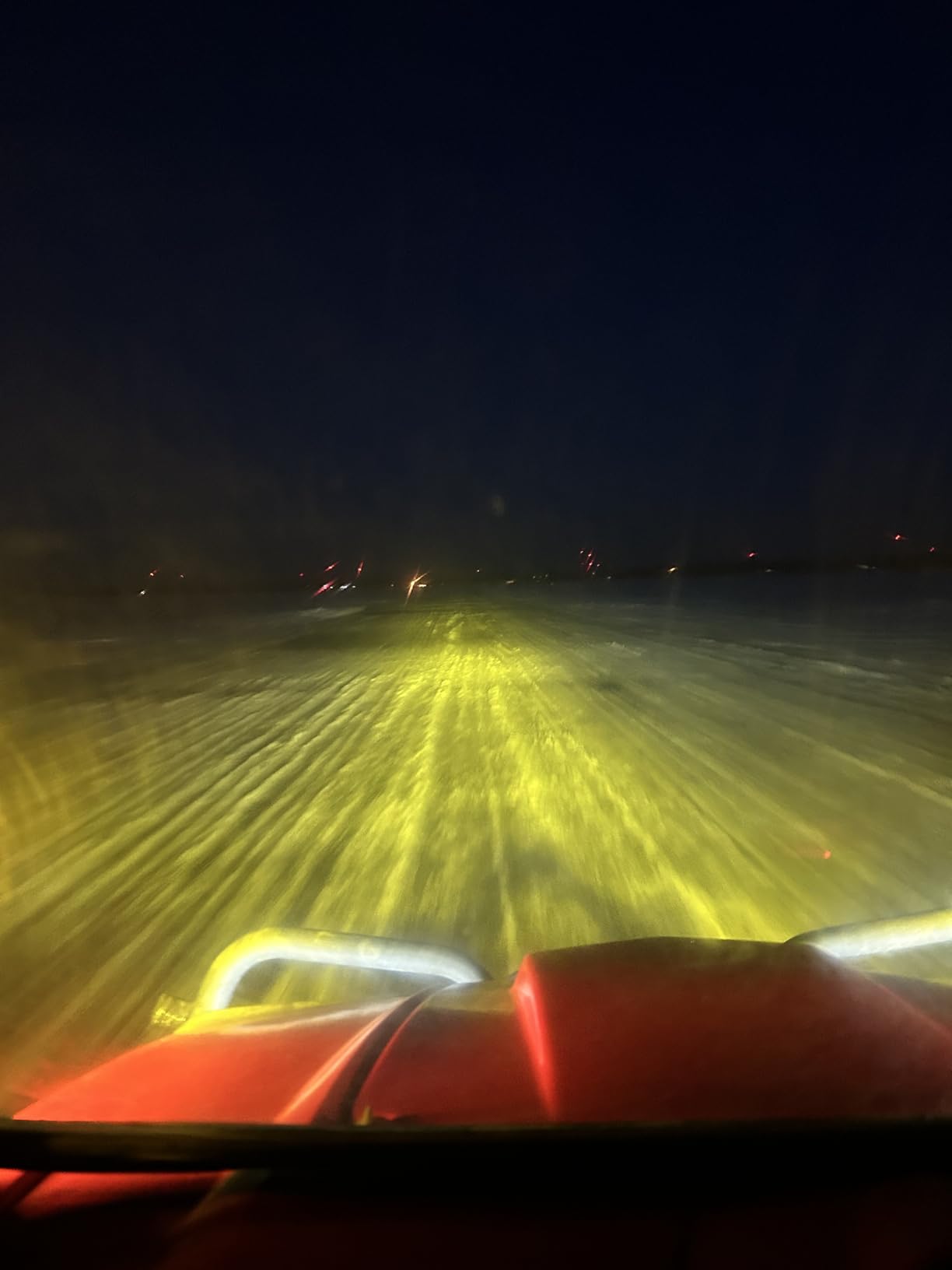 Auxbeam 4 Inch LED Pod Light, 92W V-MAX Series Square Offroad Driving with Amber DRL, 270° Spot Flood Combo Beam Side Shooter Cube Work Auxiliary Lights with Yellow Cover for Truck SUV ATV UTV customer photo 1