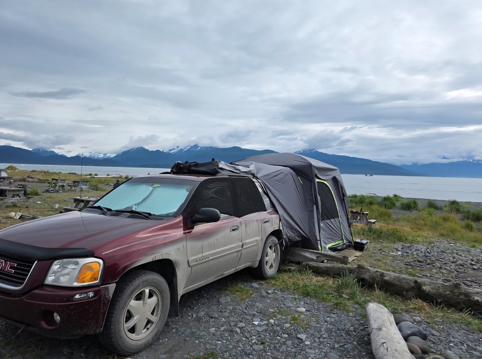 VEVOR SUV and Pickup Truck Camping Tents, Waterproof Double Layer Design with Carry Bag, Accommodates 2-9 Persons for Outdoor Activities customer photo 2