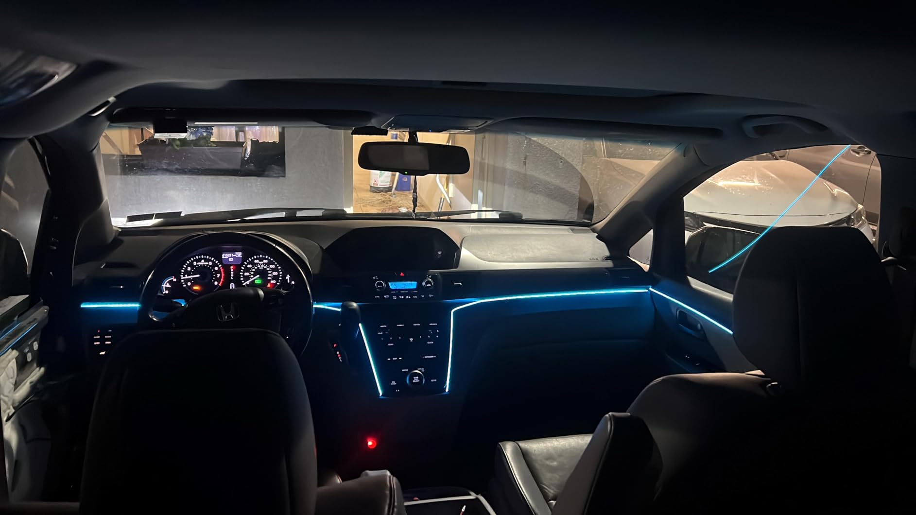 Interior Car LED Strip Lights, Acrylic LED Lights for Car with Dynamic Dreamcolor Chasing, Ambient Lighting Kits Music Sync Wireless APP and RF Remote Control (6 in 1) customer photo 1