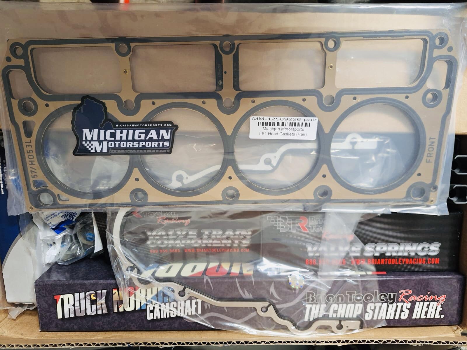 BTR Brian Tooley Racing Truck Norris LS Camshaft Kit | Fits Gen 3 & 4 LS Engines | 1999-2013 4.8L 5.3L 6.0L | Includes LS1 Head Gaskets Delphi Lifters & Trays customer photo 1