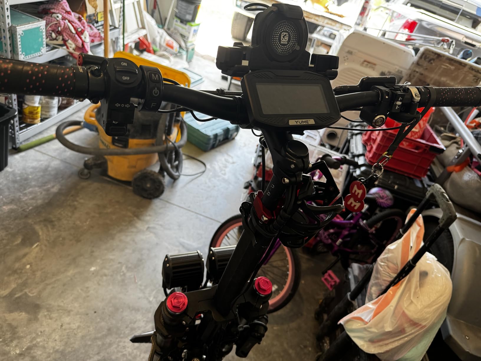 Kewig Motorcycle Phone Mount with Qi 15W Wireless Charger & USB C 36W Fast Charging Port, No Block Camera, Anti-Theft Phone Holder Handblebar with Vibration Dampener Fit for 5.4-7.2