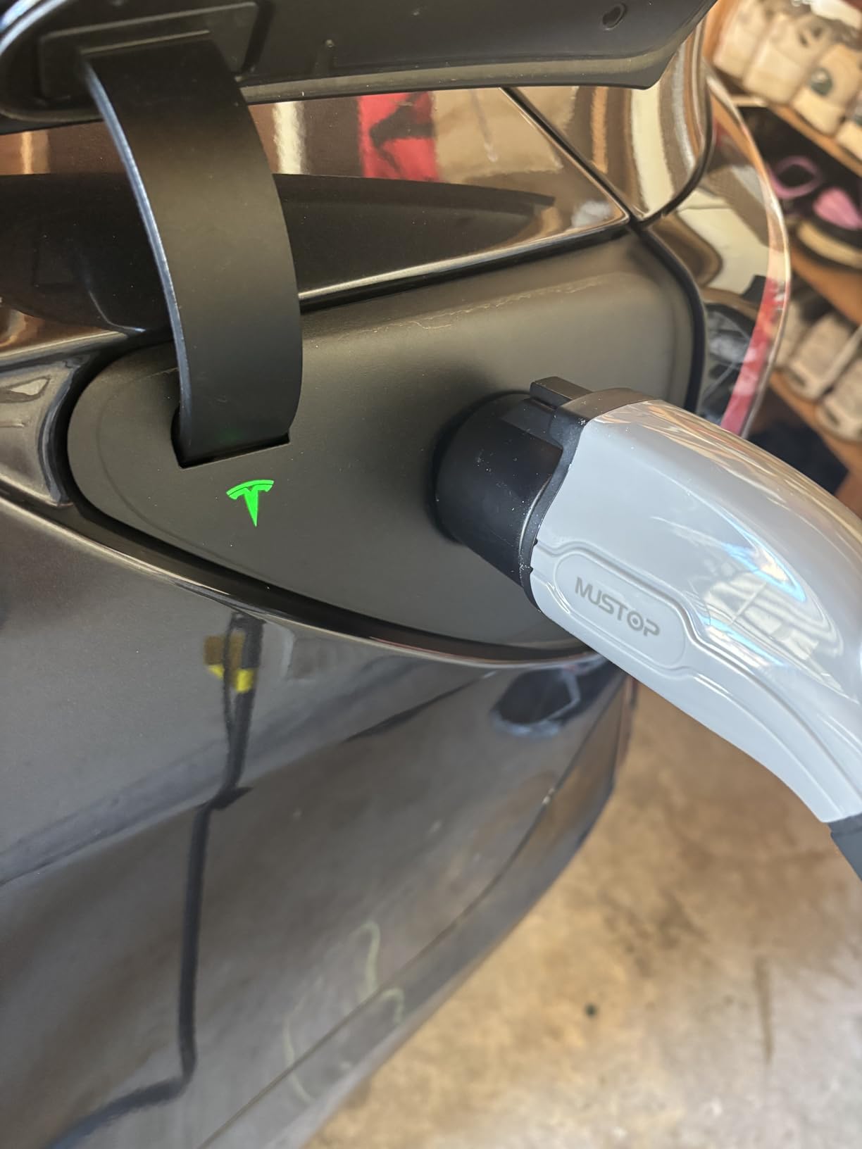 LENZ CCS1 to NACS Charging Adapter, Charge NACS-Port EVs at CCS1 DC Fast Charge Stations - Compatible with 2021+ Tesla and 2026+ Hyundai, Kia, Rivian, Toyota and More - SGS Listed to UL 2251 customer photo 2