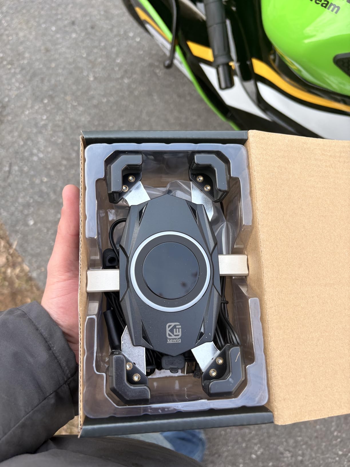 Kewig Motorcycle Fork Stem Phone Mount with Qi 15W Wireless Charger & USB C 20W Fast Charging Port, One-Push Automatically Lock & Quick Release Waterproof Handlebar Phone Holder for 4.0-6.9