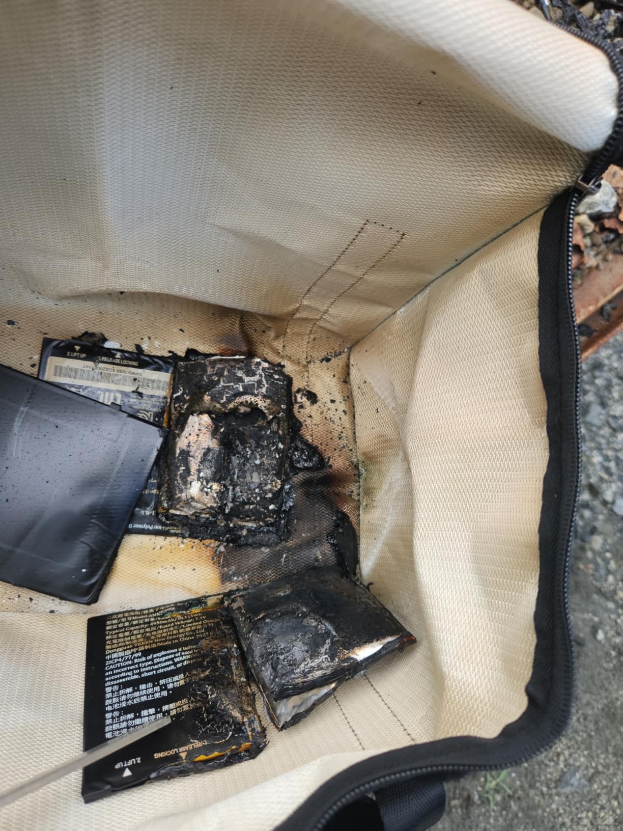 Fireproof Explosion-Proof Waterproof Ebike Battery Storage Bag - Safe Case for Lithium/Lipo Batteries (19.3 x 4.3 x 7 Inch) customer photo 1