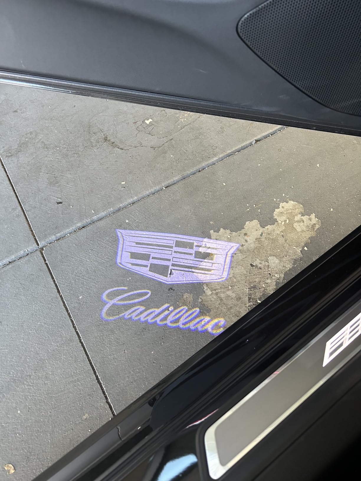 3D Shadow Lights LED Door Logo Projector for Cadillac SRX CT6 XTS ATS XT4 XT5 XT6 Dual Plug Puddle Lights for Cadillac Welcome Courtesy Lights Auto Accesories customer photo 2