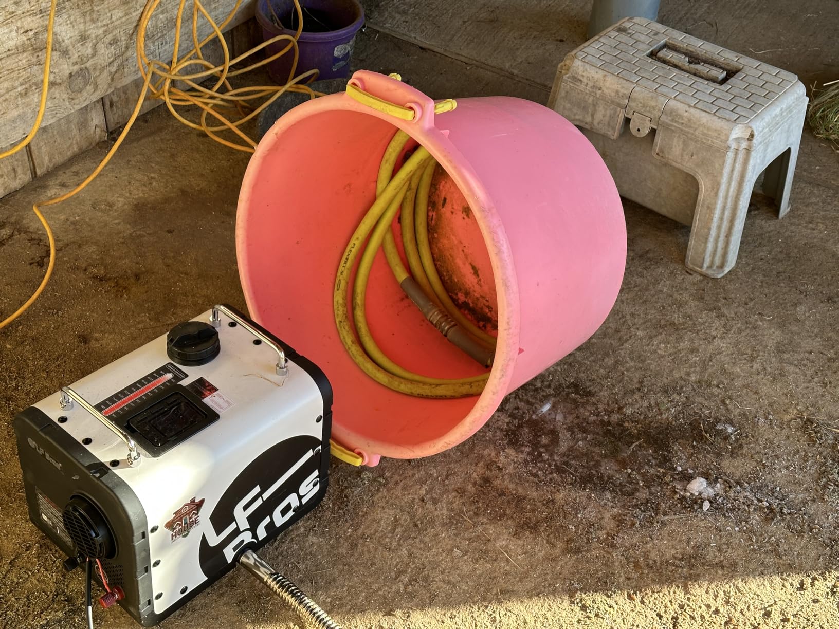 LF Bros 110V/12/24V 5KW Diesel Heater, All-in-One 5L Air Diesel Parking Space Heater with Stylish Design, Come with Remote Control and LCD Screen, Suitable for Home Shop Garage Camper customer photo 1