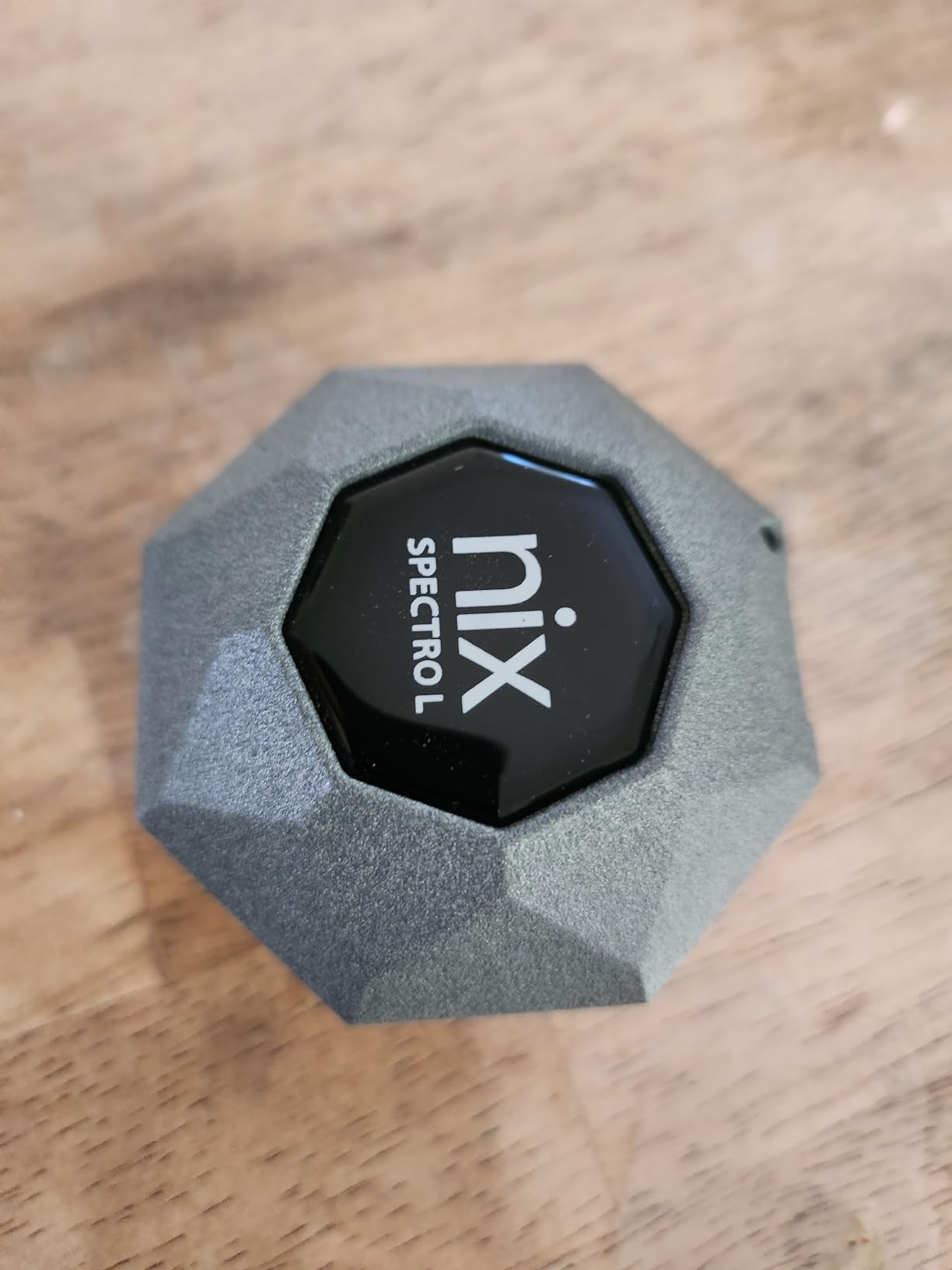 Nix Spectro L Spectrophotometer and Densitometer- Professional Color Matching Technology, Compatibility with 200,000+ Paints, Spectral Data and Delta-E Functionality for Accurate Results customer photo 1