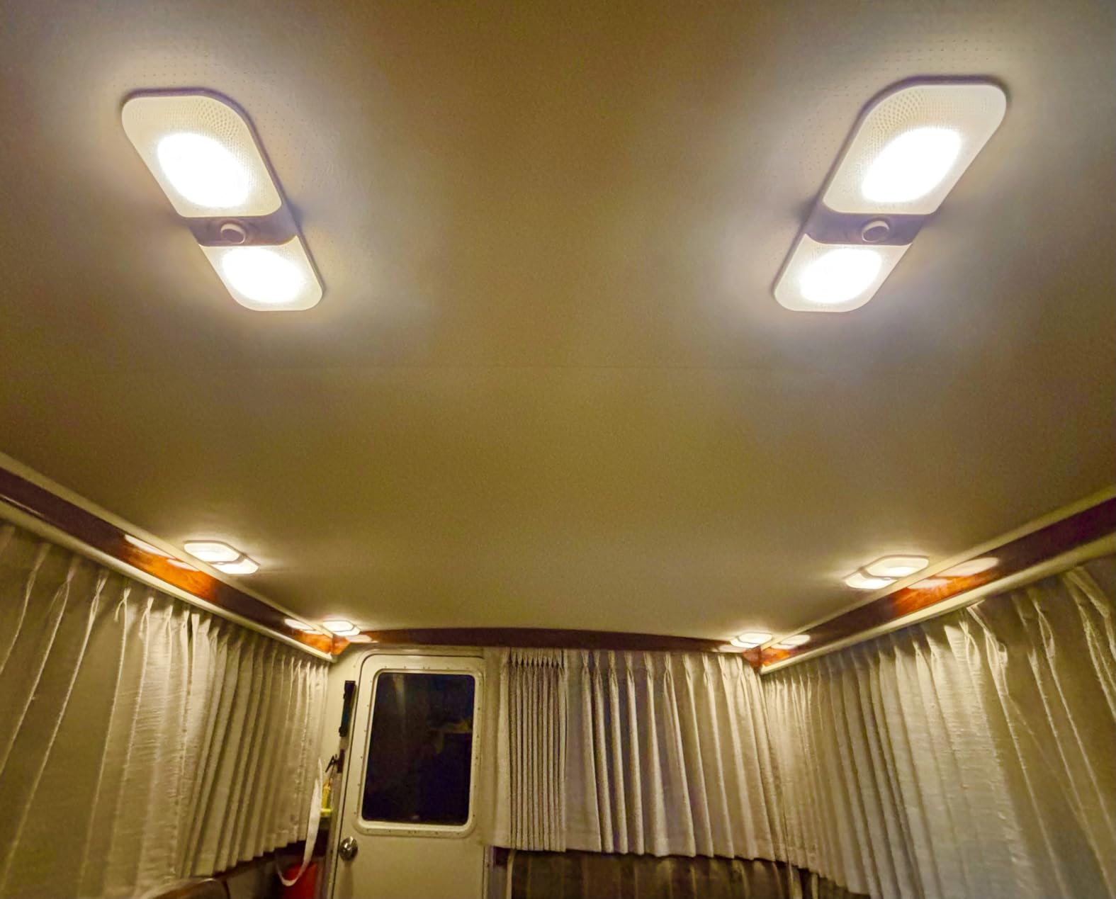 CT CAPETRONIX RV Lights Interior 1700LM, 3 Color TEM Camper Lights, Dimmable 12v Volt Led Lights Fixture, RV Ceiling Dome Light w Switch for RV/Camper/Car/Trailer/Boat (Warm+Cool+Natural White) 8Pack customer photo 1