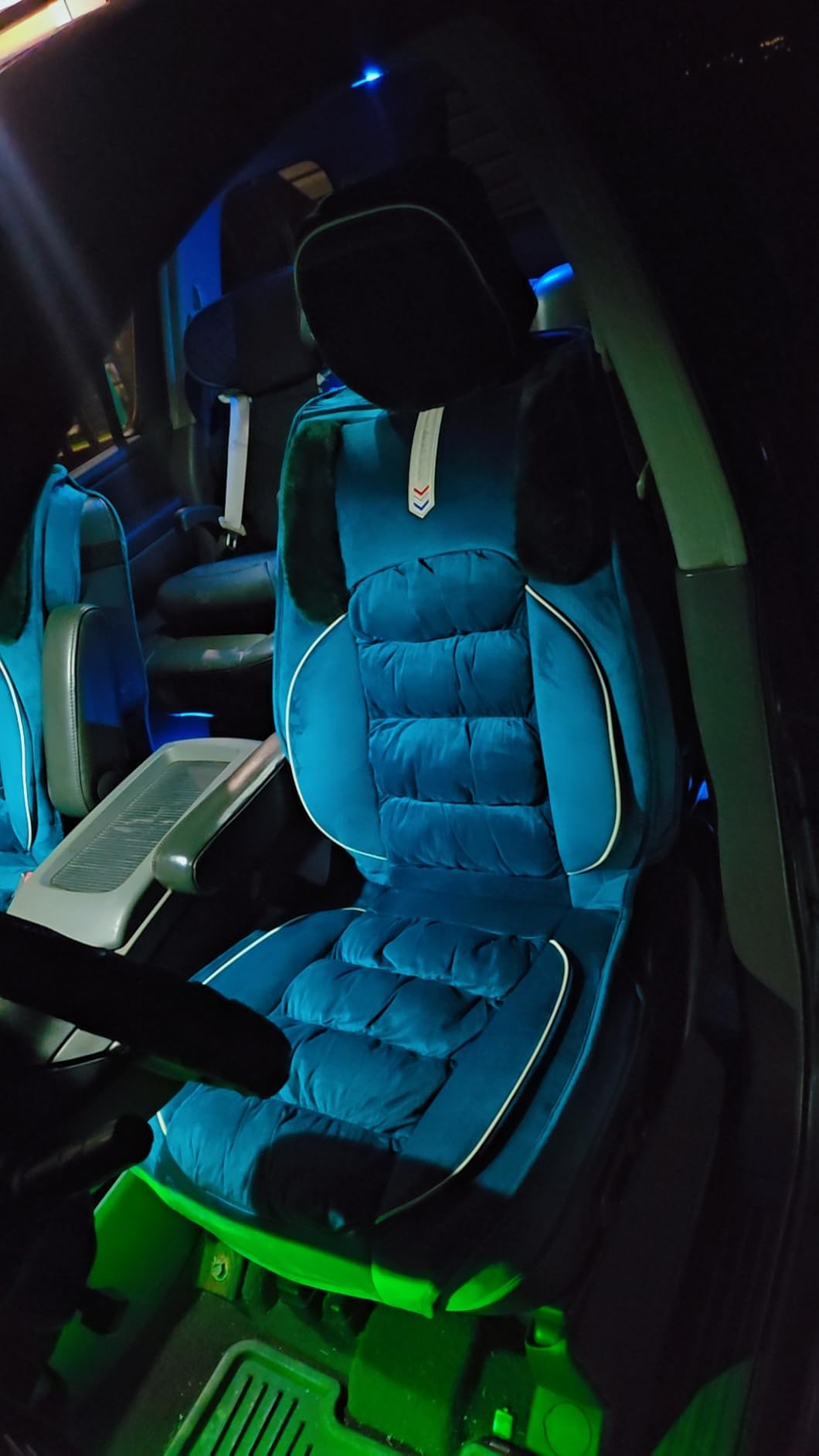 AOOG Fuzzy Car Seat Covers, Heated Bench Back Cushion Protector for Cars SUV Trucks (Full Set, Black) customer photo 2