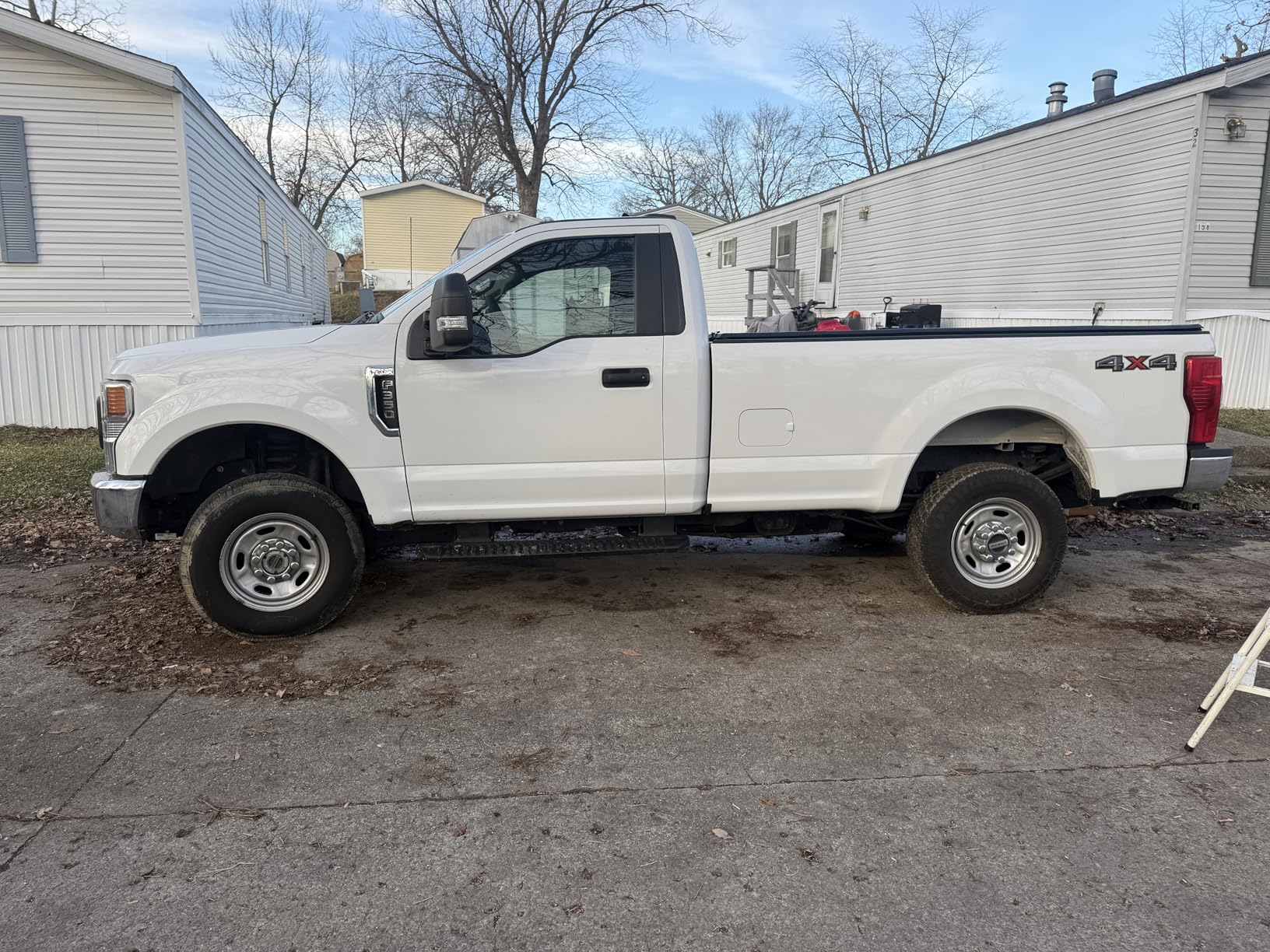 Hard Folding Truck Bed Tonneau Cover Compatiable with Ford Super Duty 6.8 FT Standard Box, 1999-2026 F250 F350 F-250 F-350, Tri Fold Style customer photo 2