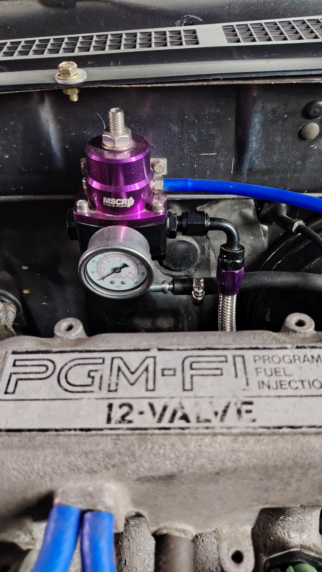 Adjustable Universal EFI Fuel Pressure Regulator Kit with 0-160psi Fuel Pressure Gauge and AN6-6AN Fuel Line Hose Fitting Connectors Kit (GLOD) customer photo 2