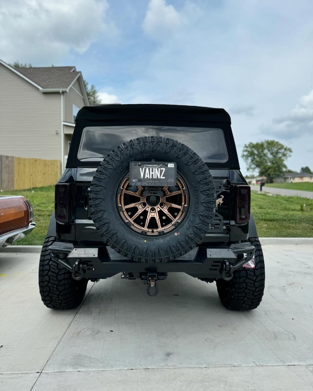 ROXX Ford Modular Front Bumper for 2021-2026 Ford Bronco [NOT for Sport Model], Bronco Winch Front Bumper w/Tubular Bull Bar/Detachable Side Wings/Camera Mount/Radar Hole customer photo 1