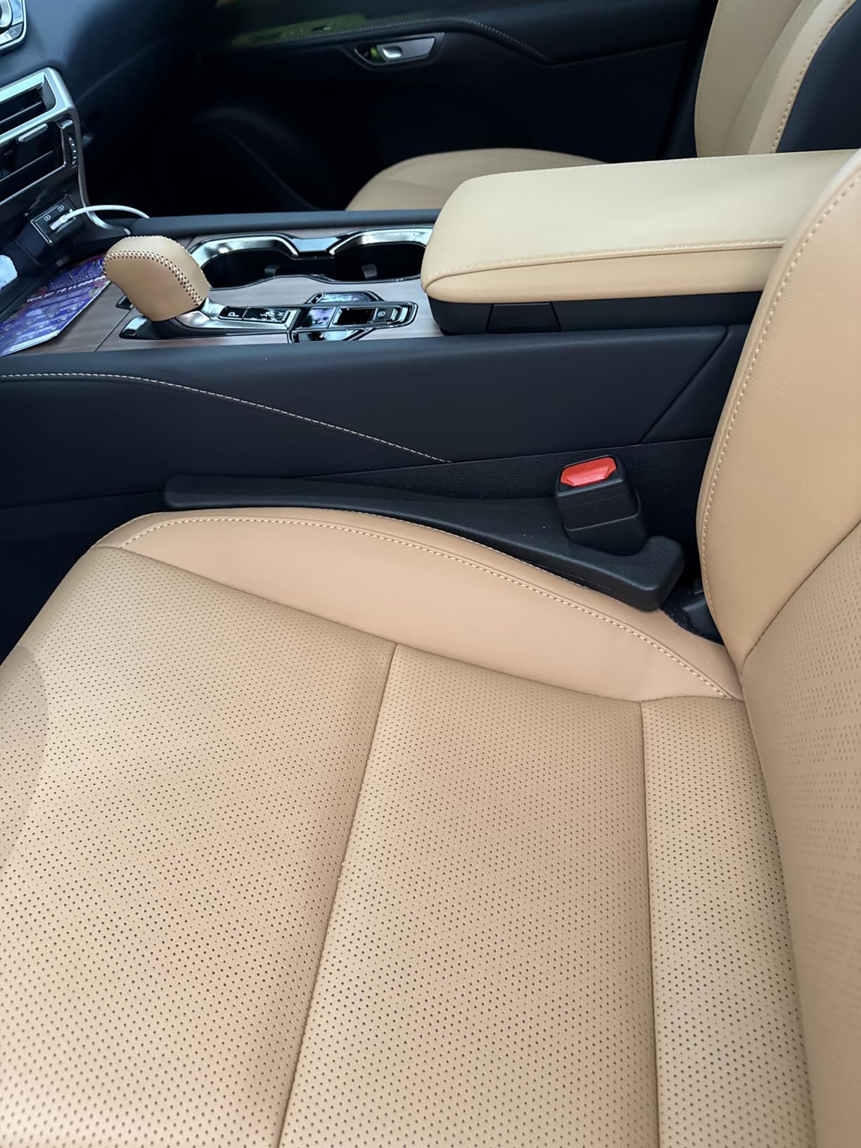 Hiseanllo Car Seat Gap Filler 2 Pack, Universal Fit PU Leather Car Seat Gap Plug to Fill The Gap Between Seat and Console, Car Seat Crevice Blocker Stop Things from Dropping customer photo 1