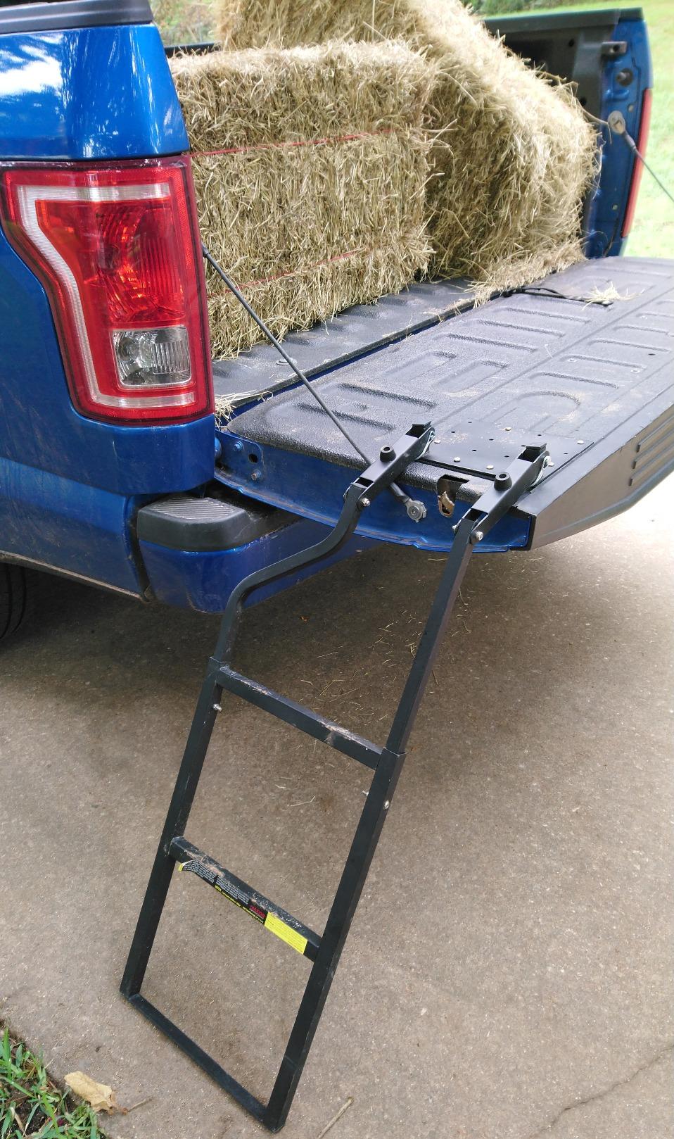 Traxion New Tailgate Ladder XL for All Trucks Including Lifted Trucks up to 50 inch Tailgate with articulating Patent Pending Frame for Uneven Ground customer photo 1