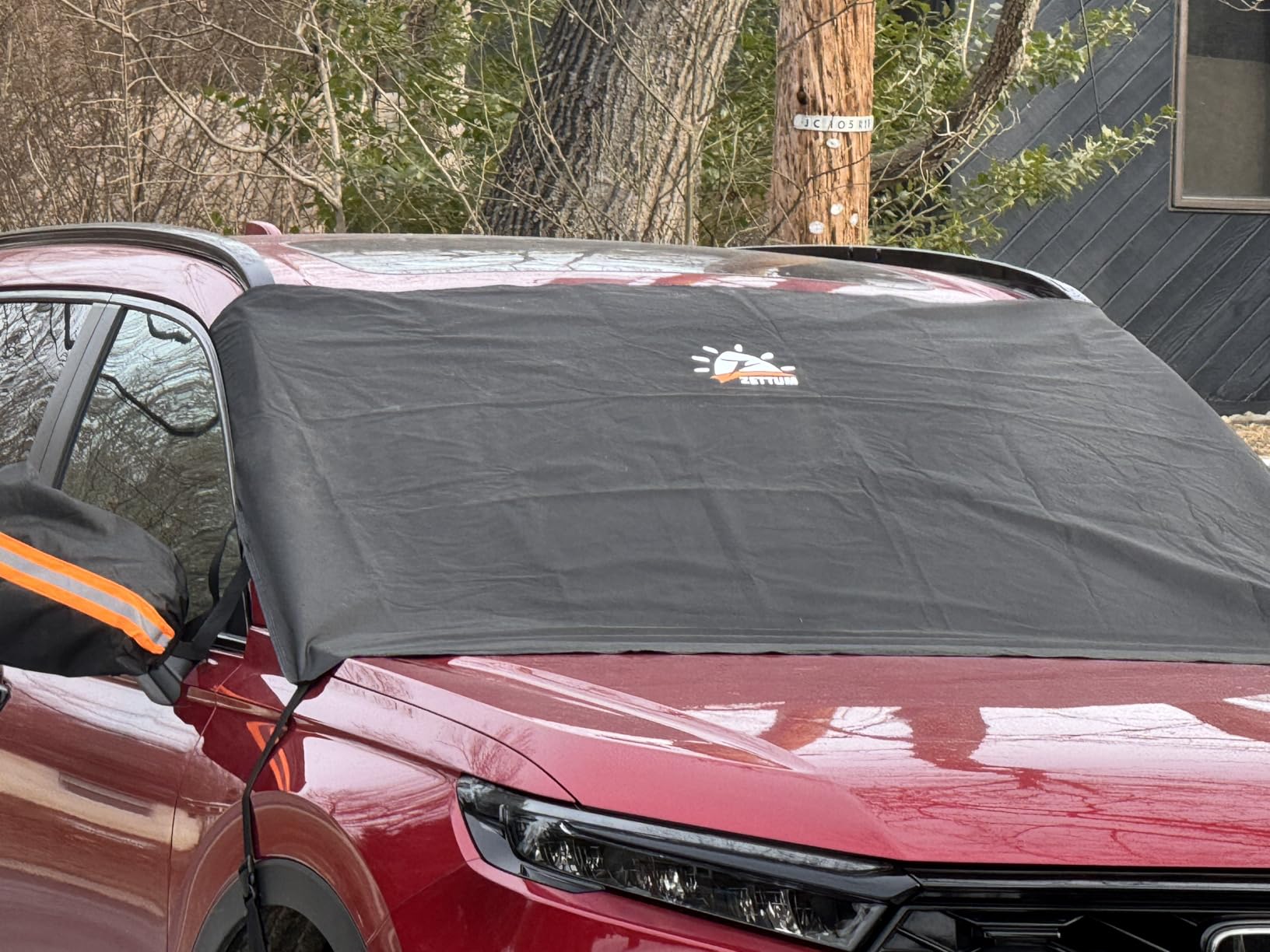 Zettum Car Windshield Cover for Ice and Snow - 600D Windshield Snow Cover with Side Mirror Cover Heavy Duty, Standard Winter Frost Hail Protector for Most Car, Truck, SUV, Van and MPV (70 x 50 Inch) customer photo 1