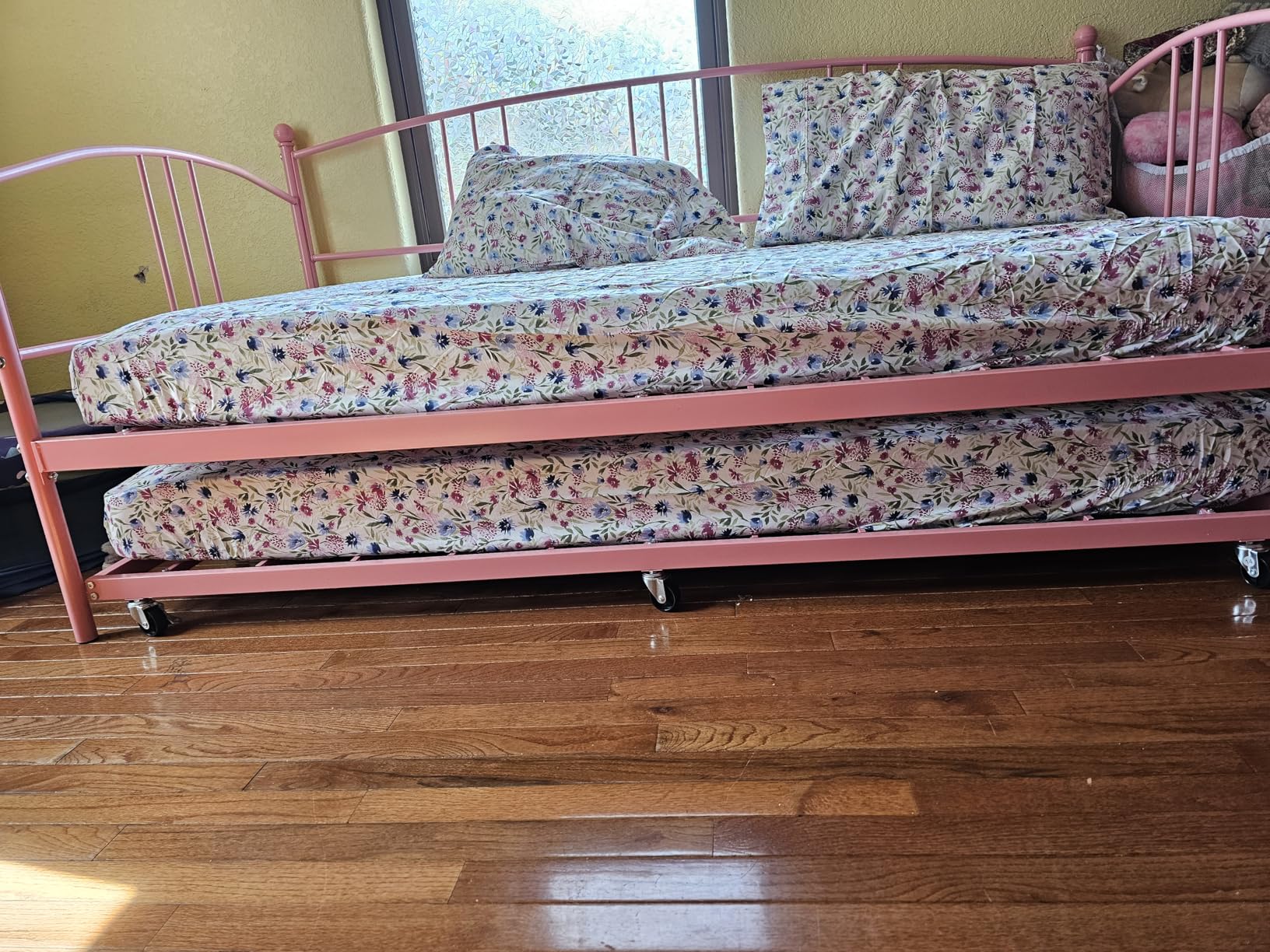 Zinus 8 Inch Foam and Spring RV Mattress [New Version], Short Queen for RVs, Campers & Trailers, Smaller, More Convenient WonderBox Packaging, Mattress-in-a-Box customer photo 2