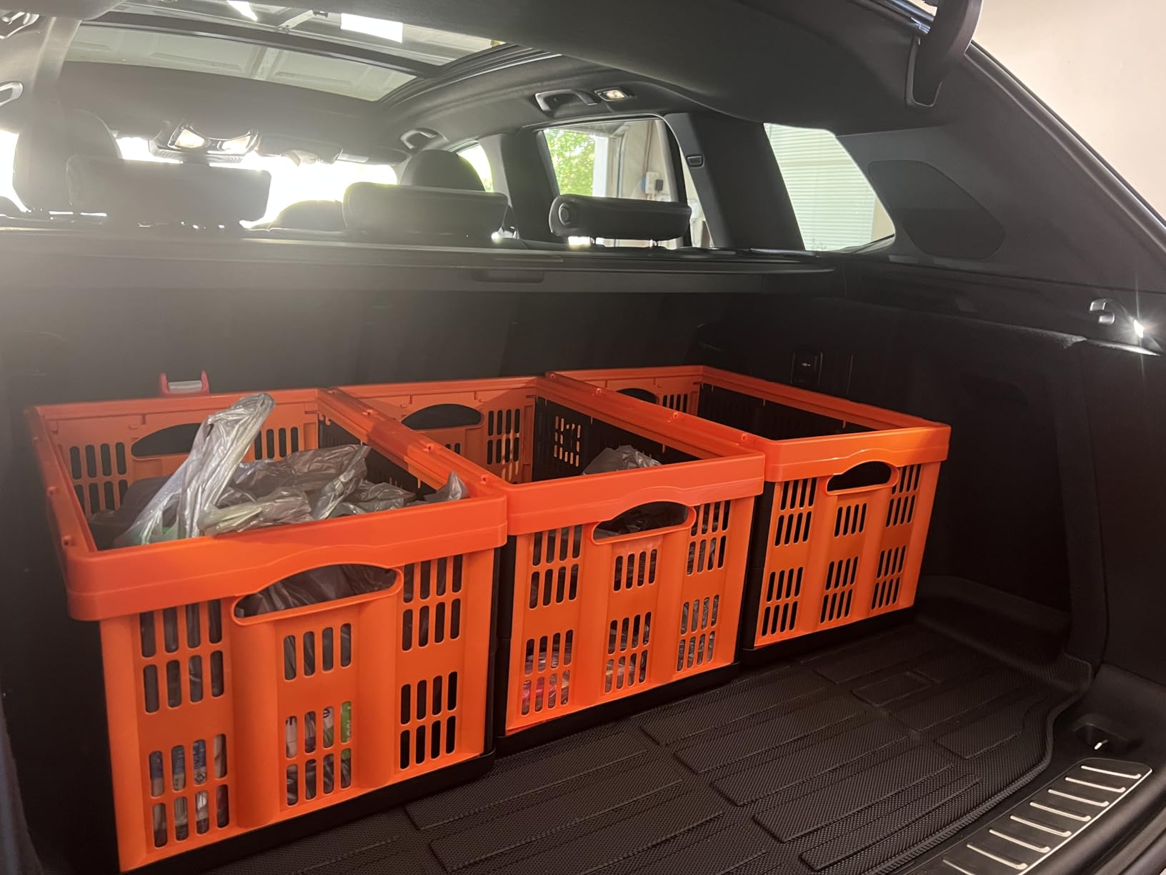 VEVOR 45L Collapsible Storage Bins with Lids 3 Packs, Stackable Utility Crates with Handles, Large Folding Containers for Organizing Tools, Snacks, Books, Food, Drinks, Camping & Transport customer photo 2