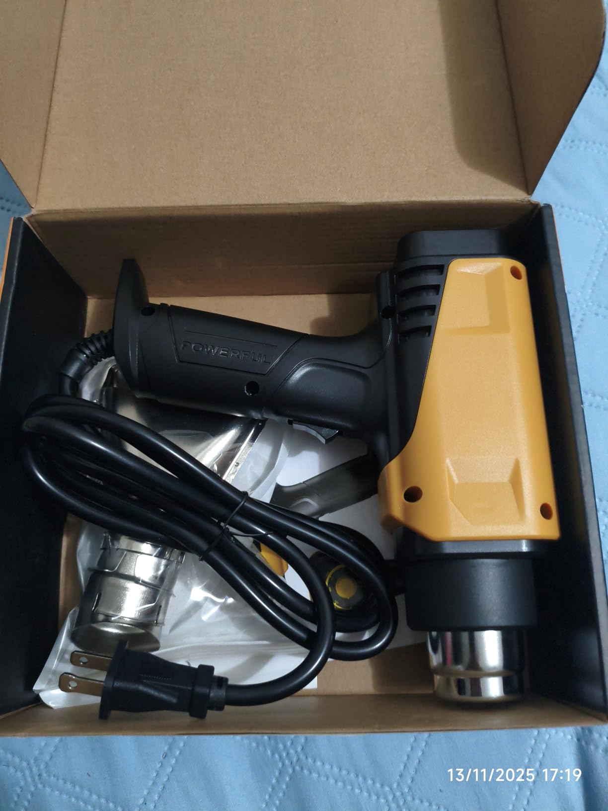 SEEKONE 1800W Heat Gun Compact Design Heavy Duty Hot Air Gun 122℉-1202℉（50℃- 650℃）Variable Temperature Control for 2 Speed Settings with 4 Nozzels for Crafts, Vinyl Wrap, Shrink Tubing customer photo 1