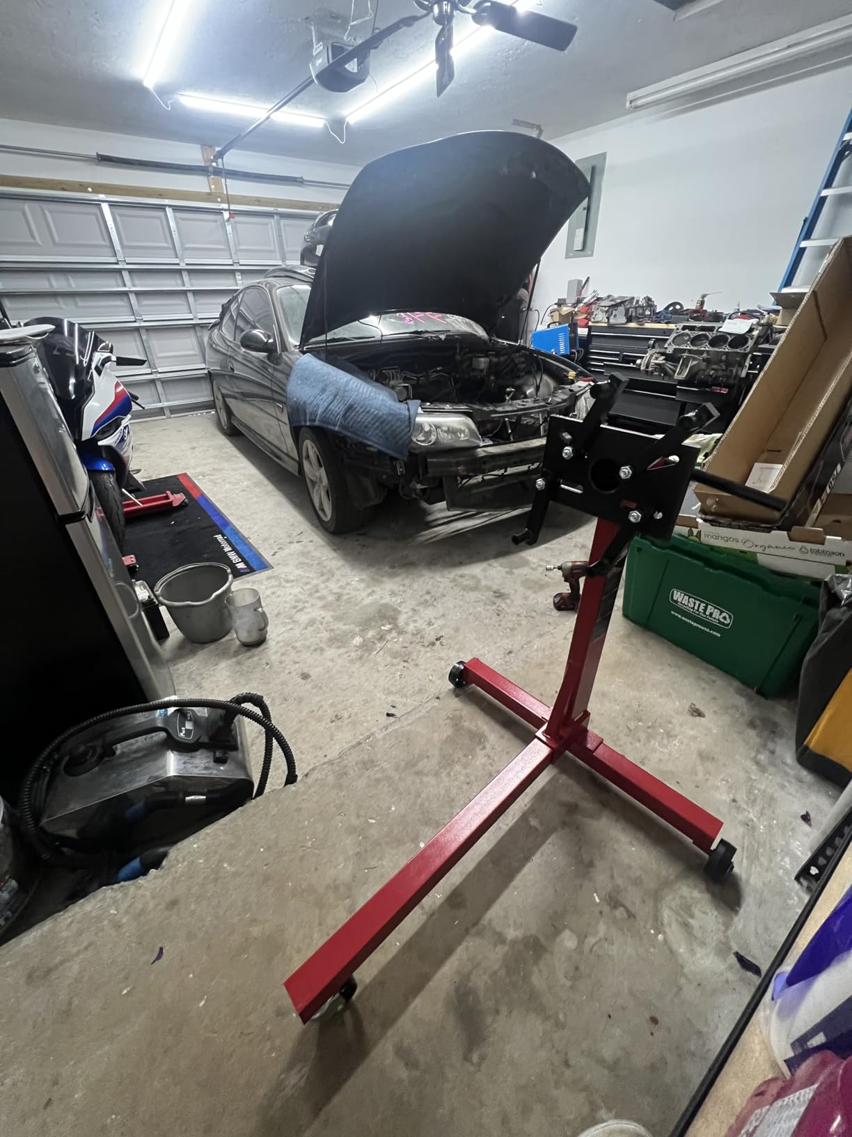 Big RED T23401-1 Torin Engine Stand: Steel Rotating Engine Lift Stand with 4 Adjustable Arms and 360 Degree Rotating Head, 3/8 Ton (750 lb) Capacity - Red customer photo 2