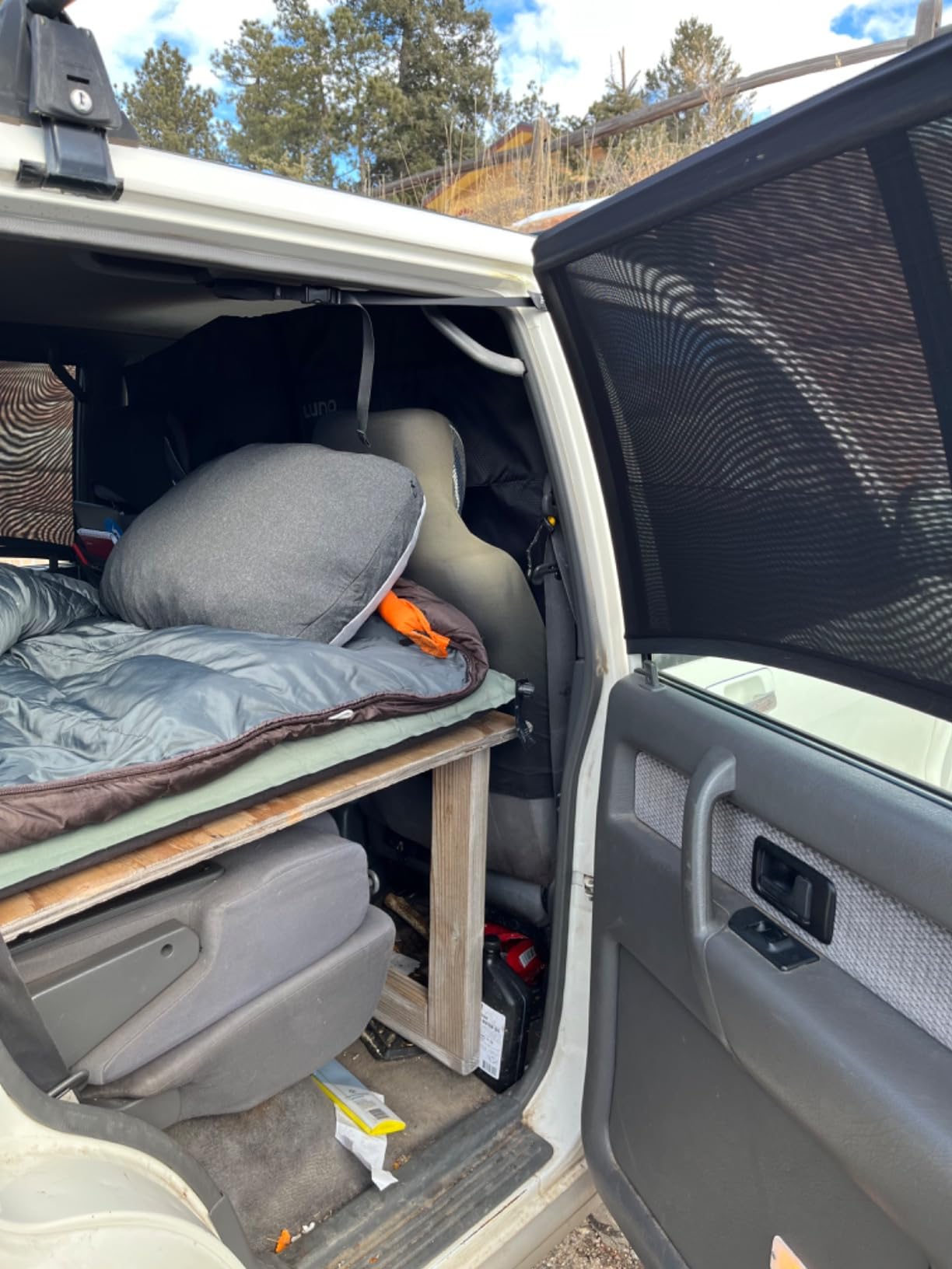 Luno Medium Car Window Screens (2 Pack) - Universally Compatible with Bronco Sport, Tesla 3, Ford Escape, Subaru Crosstrek, Subaru Outback, Cherokee, VW Tiguan, Toyota Prius & More customer photo 1