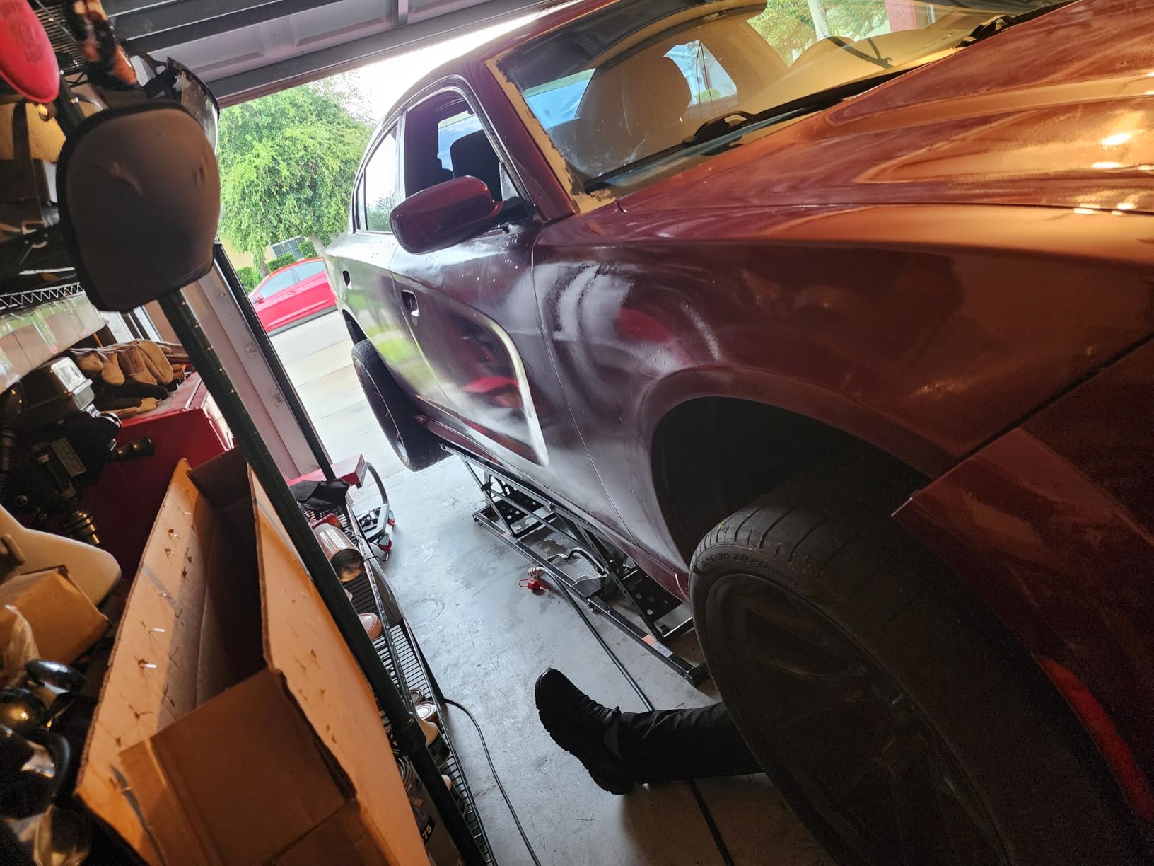 VEVOR Portable Car Lift - 5,000 LBS Capacity, Extended-Length Plates, 25.6