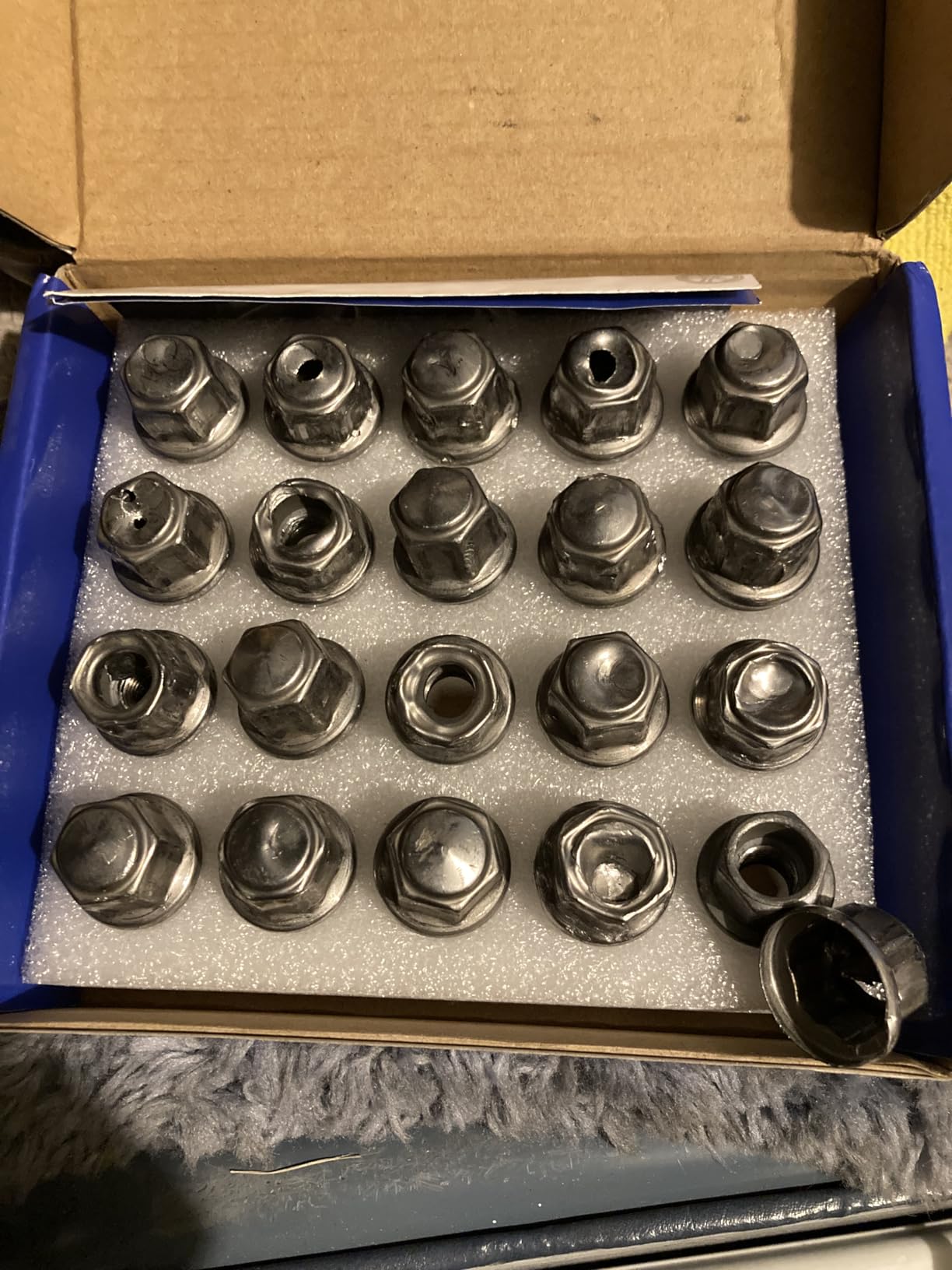 M12X1.5 Lug Nuts - 20pcs OEM Wheel Lug Nuts Compatible with 2009-18 Focus/2012-18 Fusion/2013-2020 Escape/2018+ EcoSport/2011-19 Fiesta, Chrome Acorn Wheel Nuts customer photo 1
