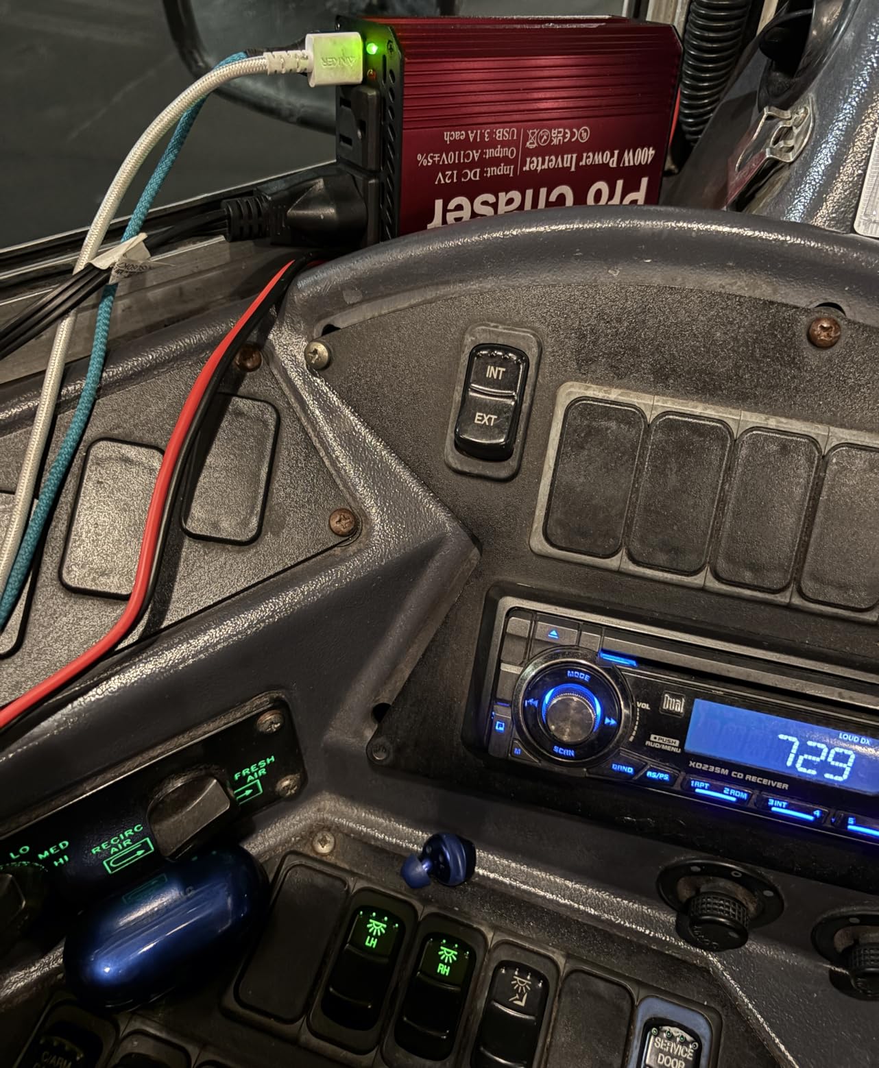 Pro Chaser 400W Power Inverters for Vehicles - DC 12v to AC 110v Car Inverter Converter, 6.2A Dual USB Charging Ports, Dual AC Adapter for Laptops Air Compressor customer photo 1