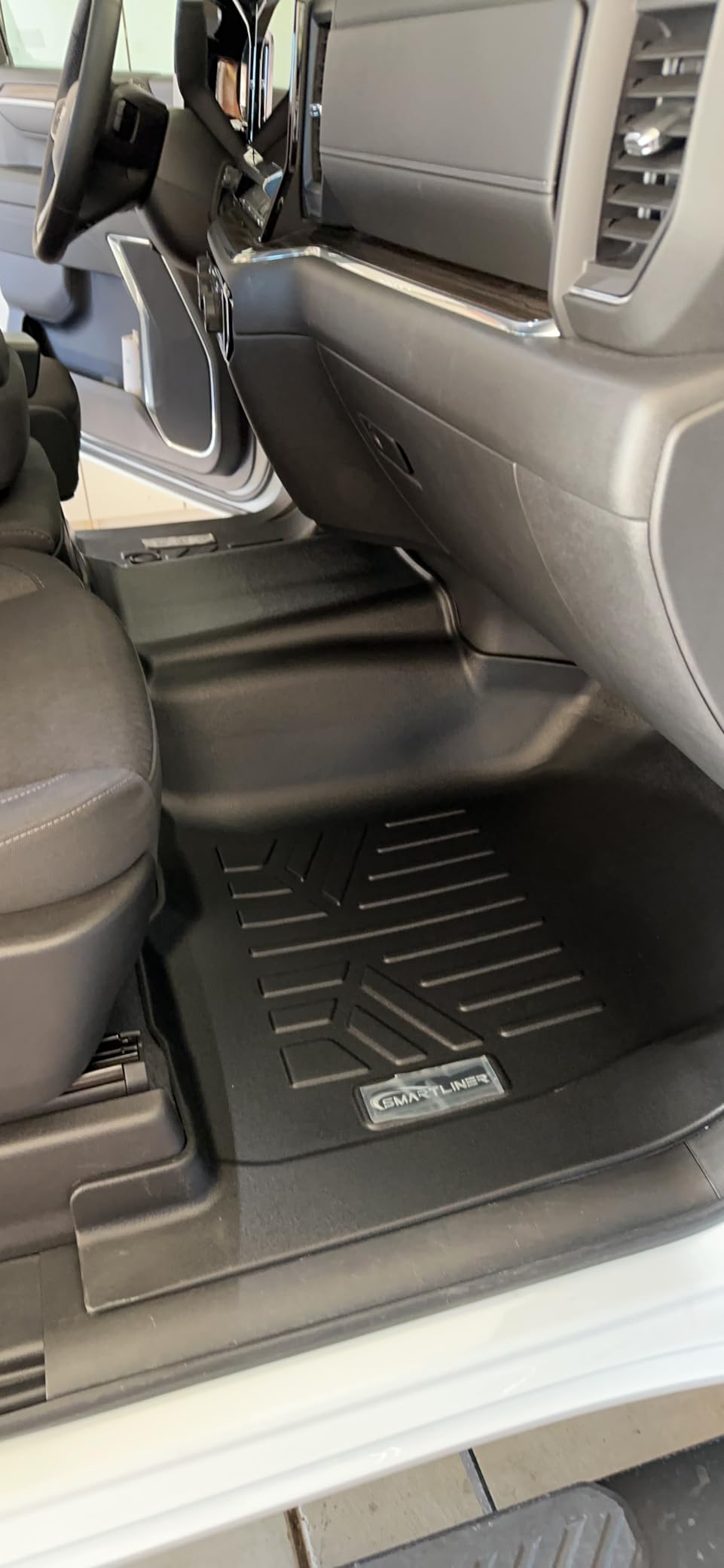 SMARTLINER All Weather Protection Custom Fit 2 Row Floor Mat Liner Set Compatible with 2019-2025 Chevrolet Silverado 1500 customer photo 2
