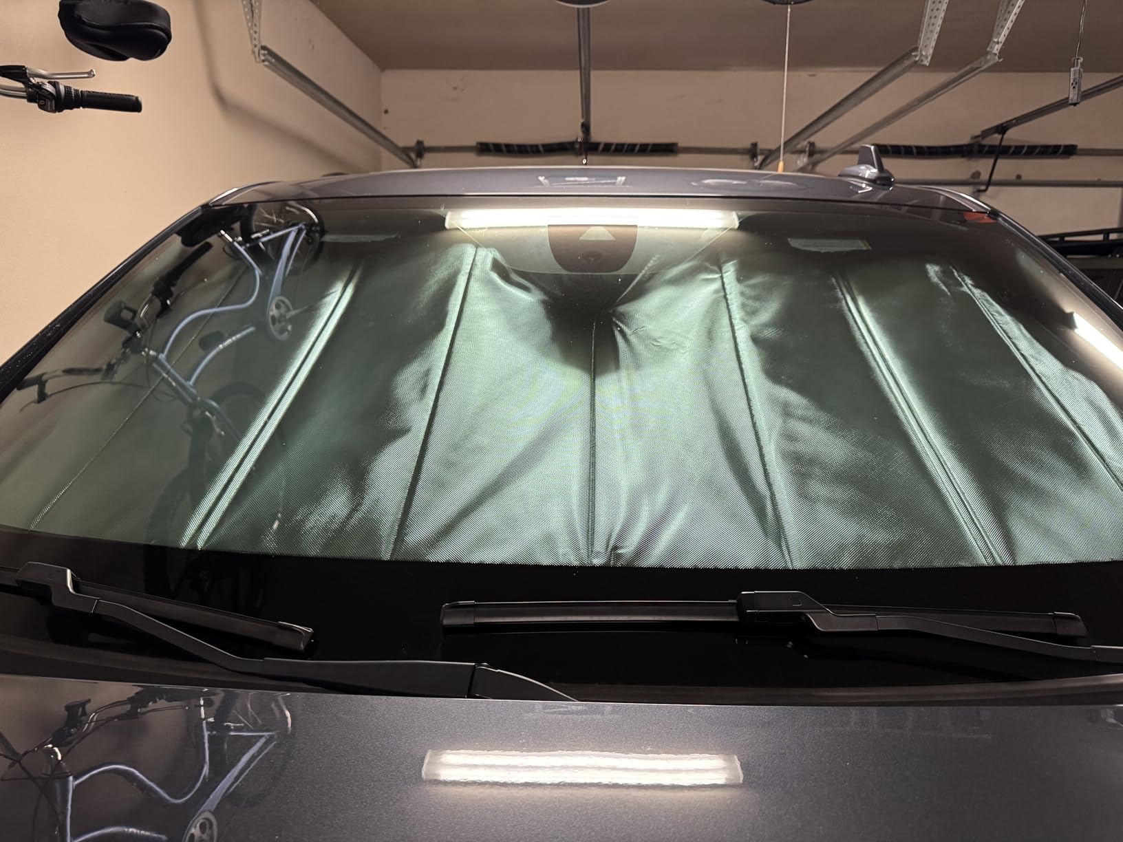 Windshield Sun Shade for 2015-2020 Cadillac Escalade/Escalade ESV, Chevrolet Suburban/Tahoe, GMC Yukon/Yukon XL. Reflective Aluminum Film Sunshade, Silver customer photo 1